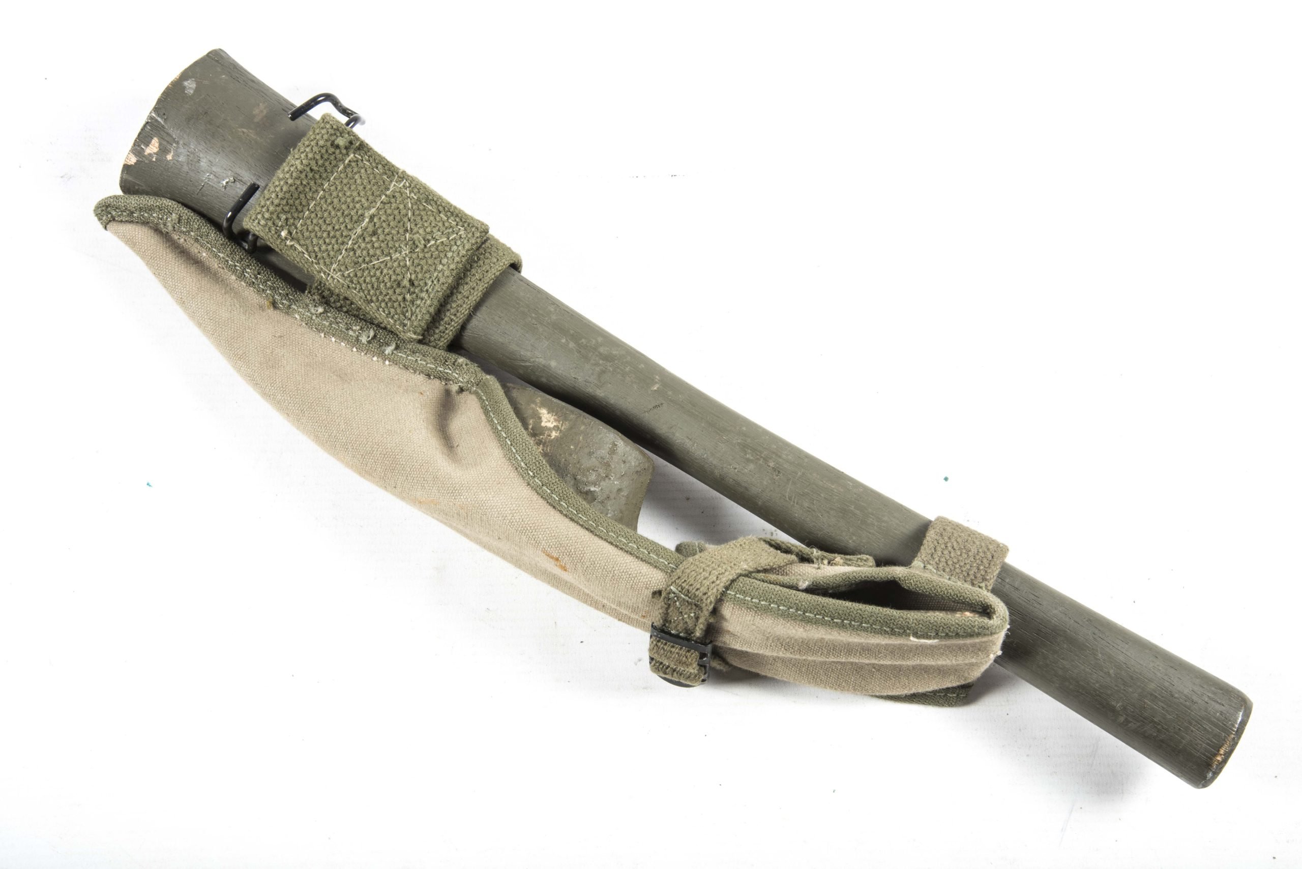 US Pickmattock marked American Canvas mfg. co. 1944 — image 2