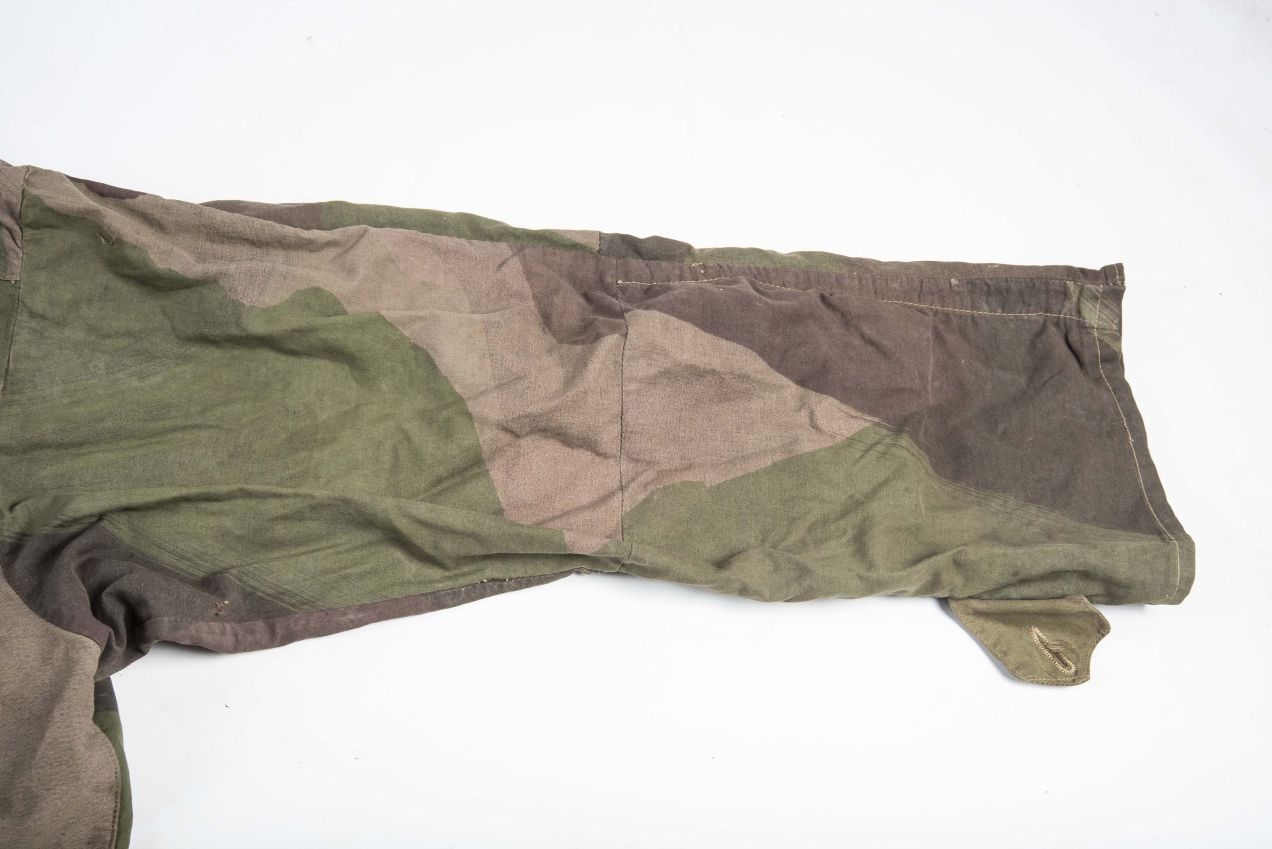 British windproof camouflage smock — image 4