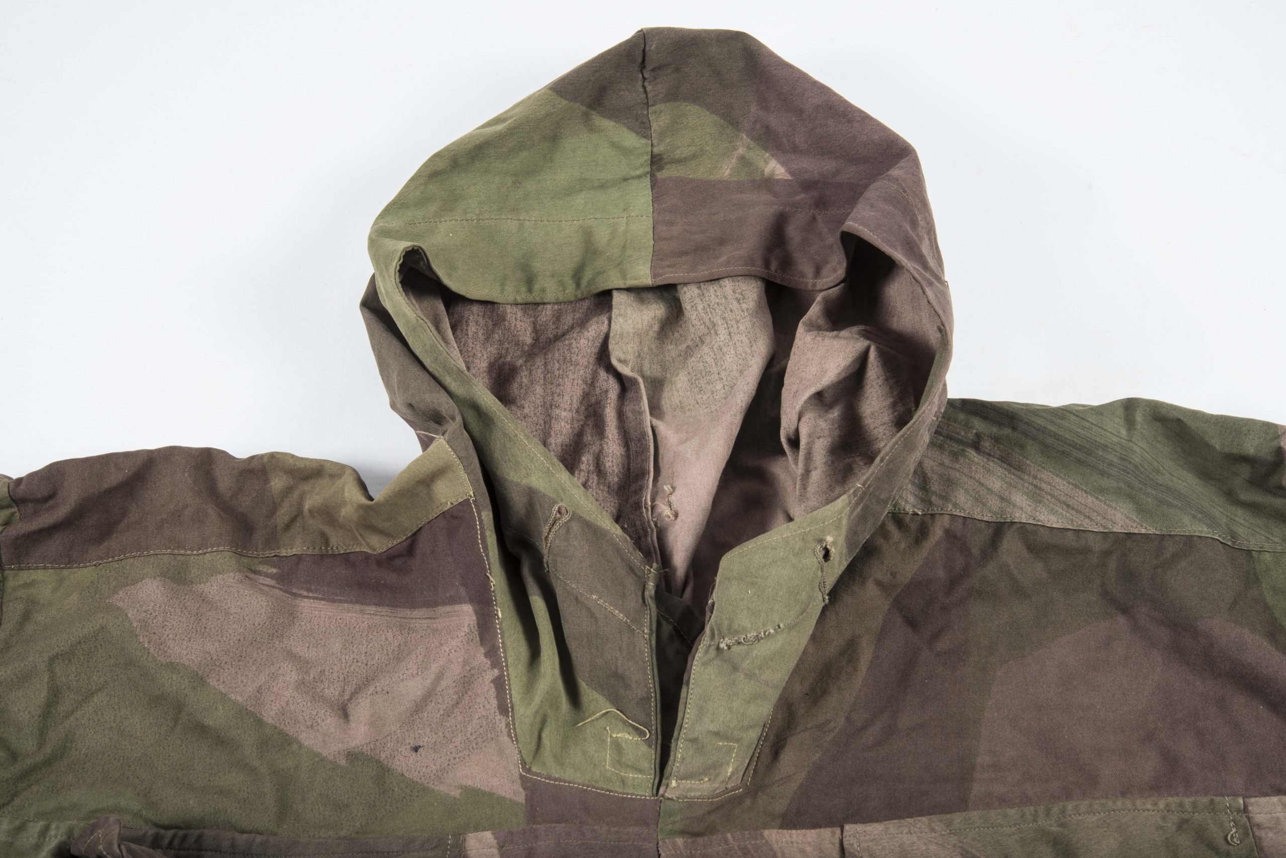 British windproof camouflage smock — image 6