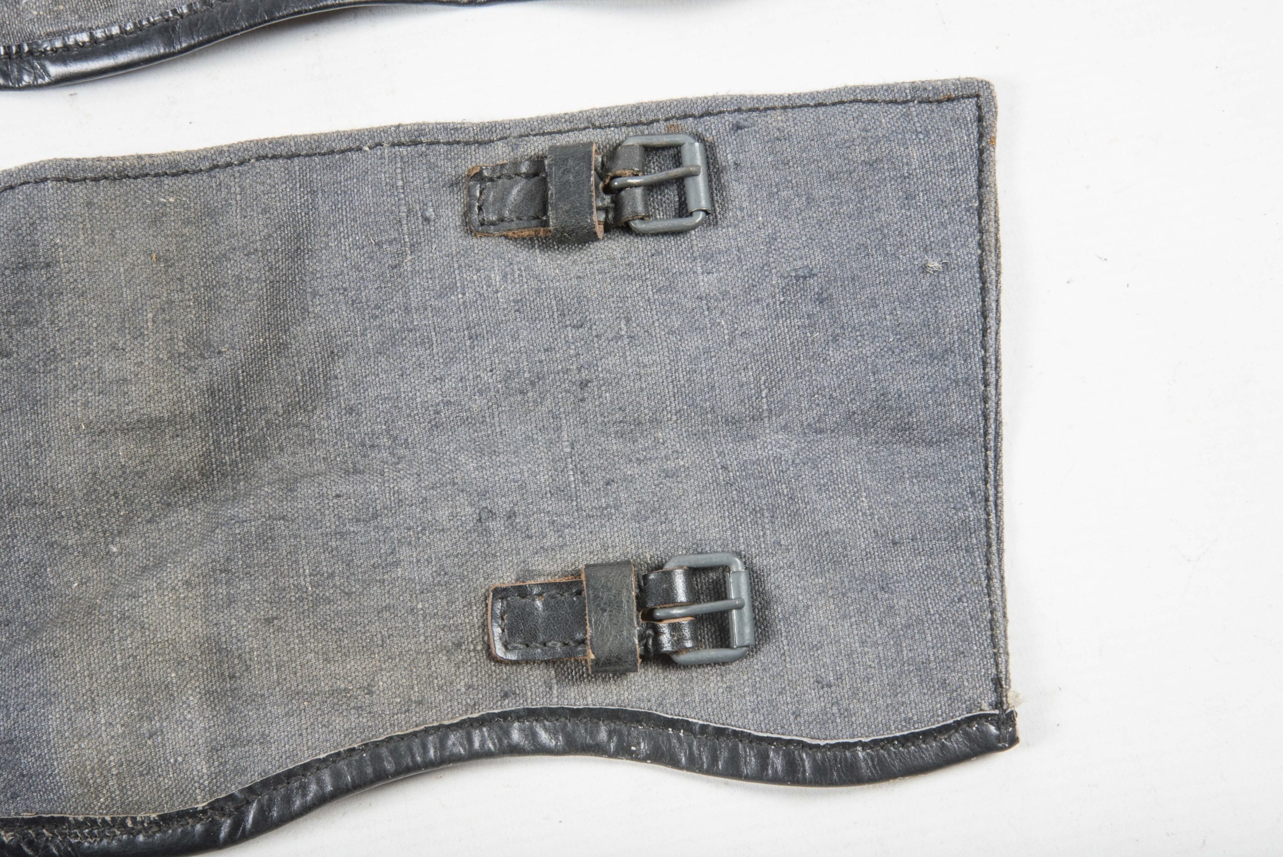 Luftwaffe M37 Gamaschen marked L E Toelle Wuppertal 1943 — image 2