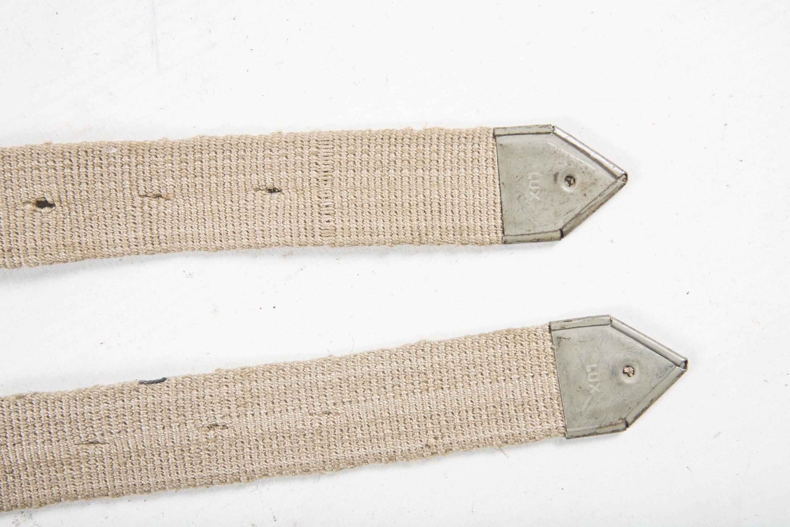 Tan matching webbing equipment straps — image 3