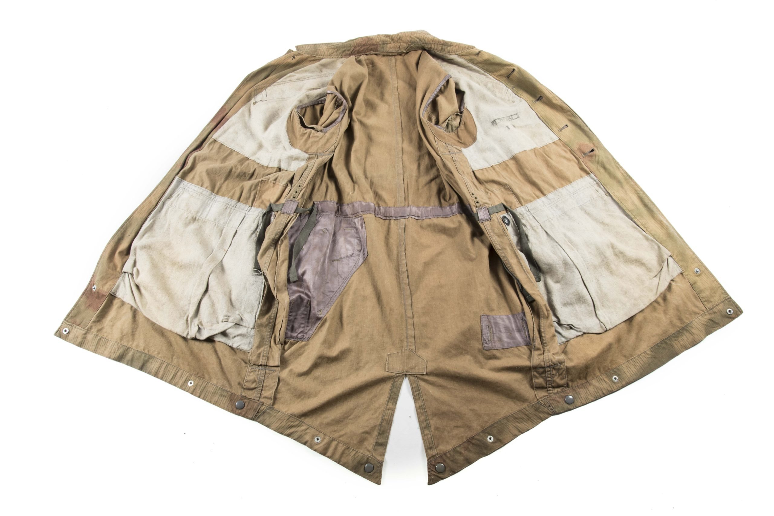 Late war Fallschirmjäger smock in Sumpftarn camouflage marked 0/1283/0040 IIB — image 13