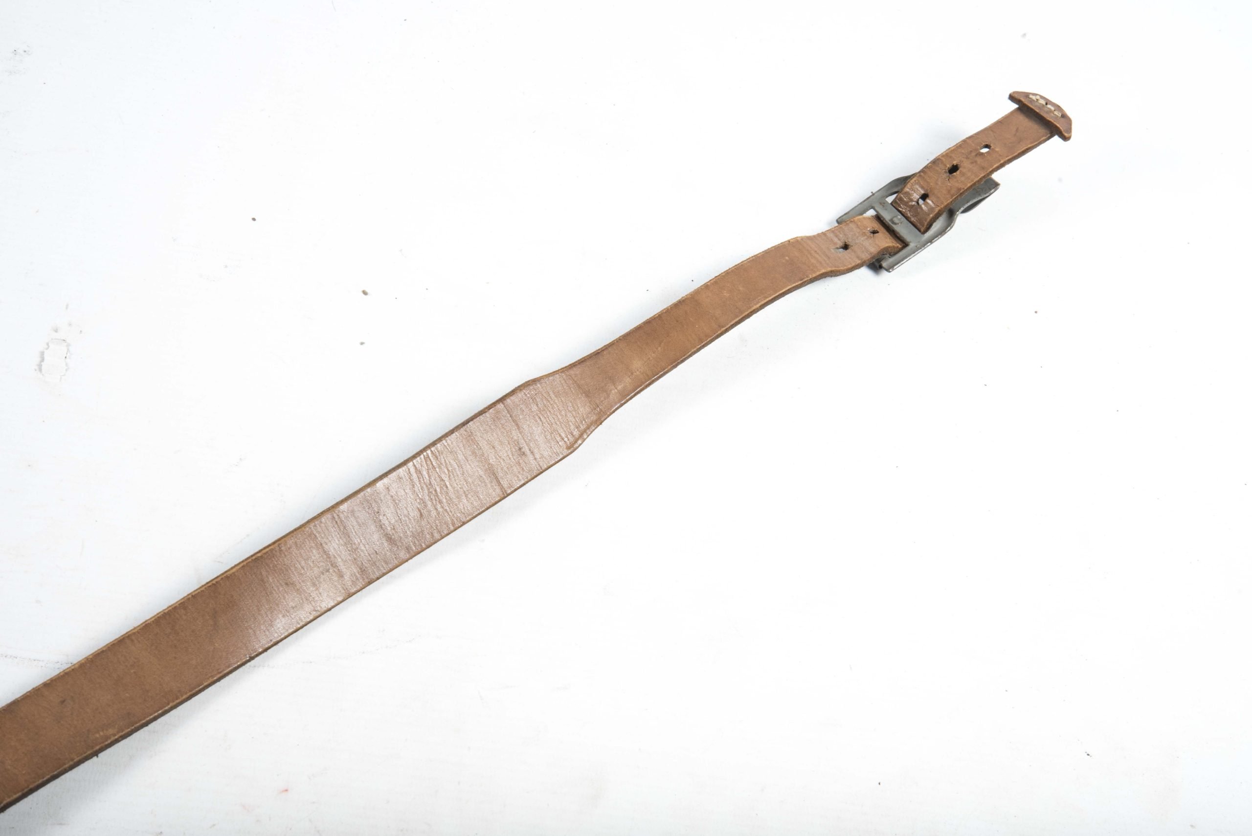 Black lightweight Y-strap marked Sachs & Deisselberg Hamburg 1942 — image 6