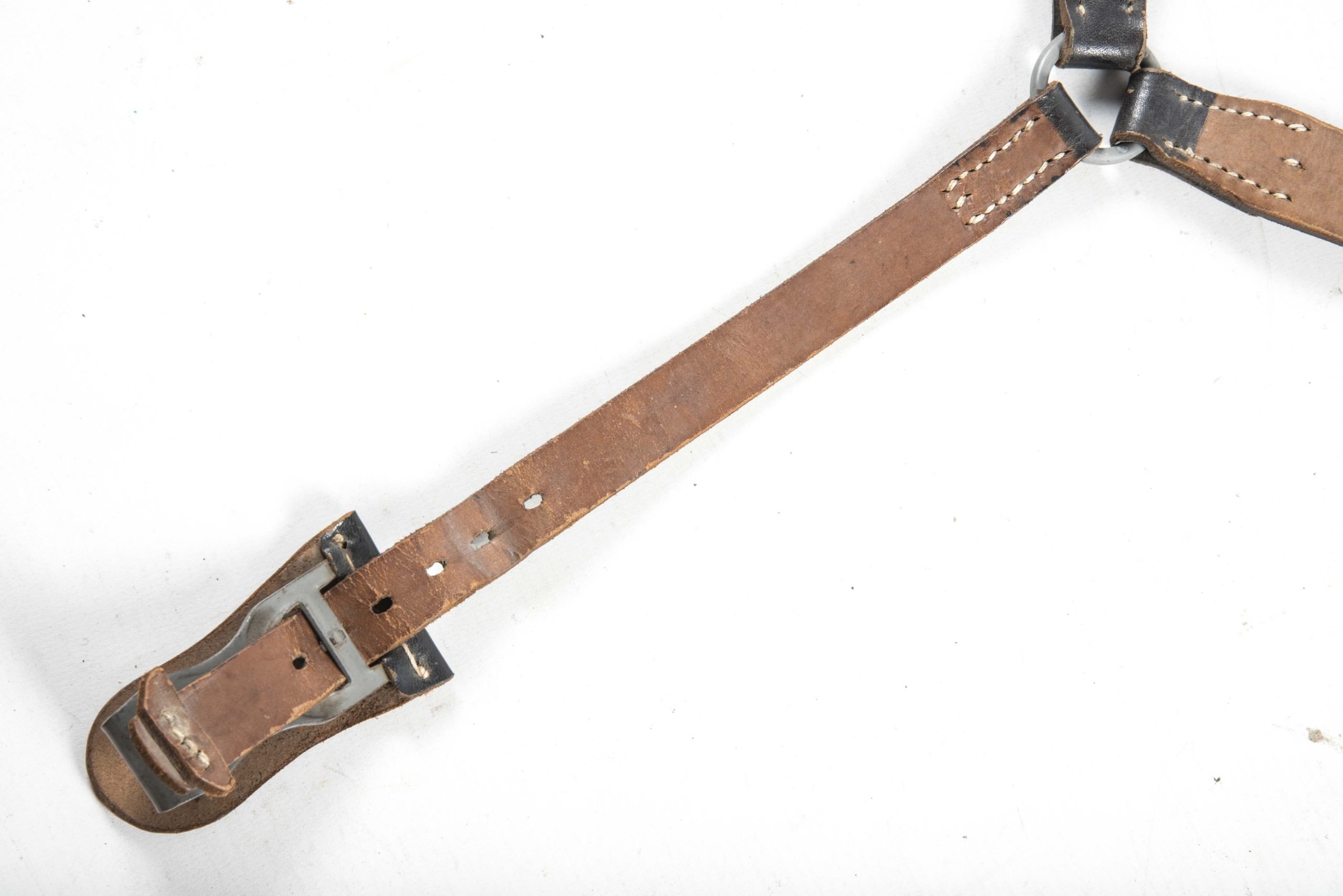 Black lightweight Y-strap marked Sachs & Deisselberg Hamburg 1942 — image 8