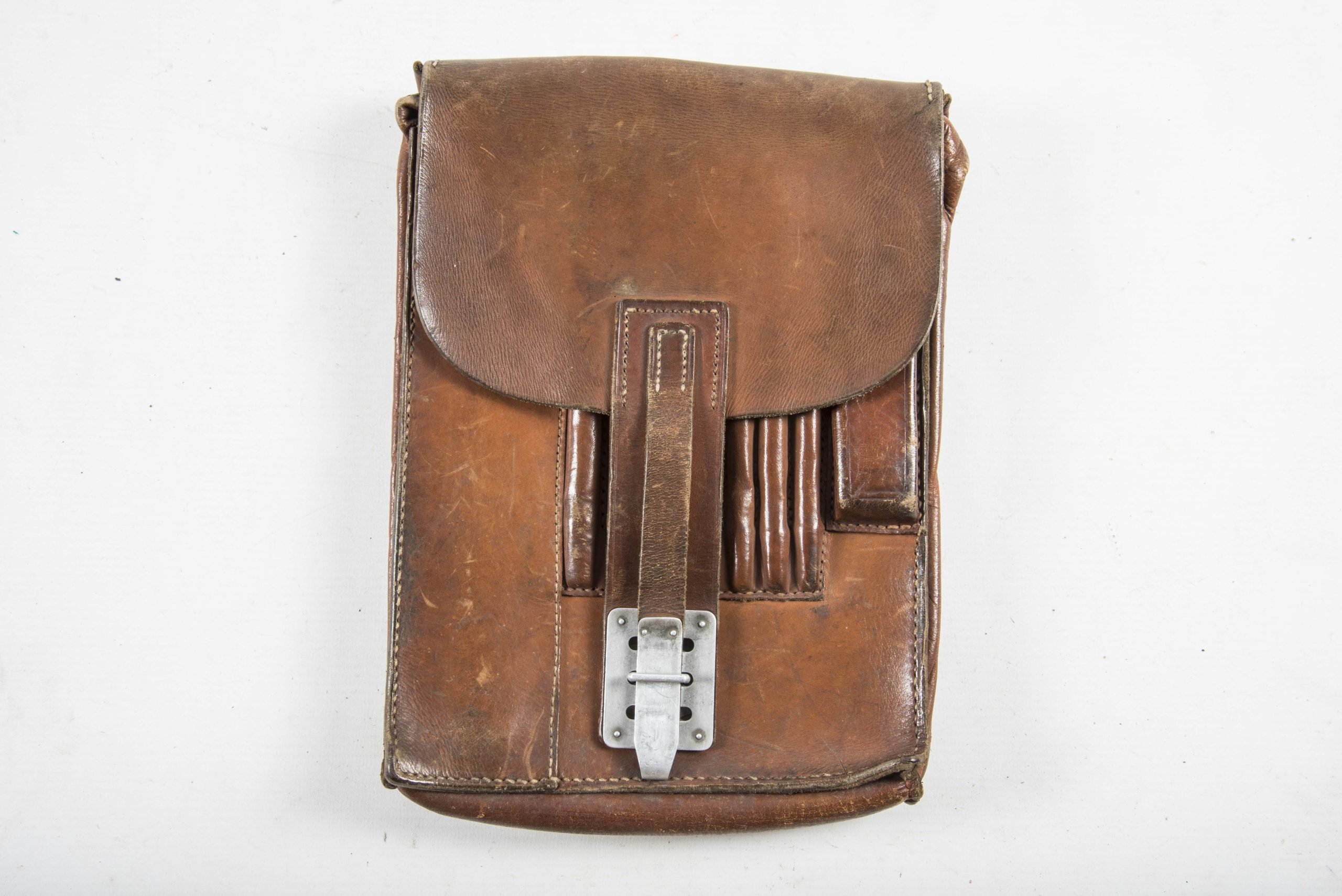 Filled brown leather mapcase marked A. Waldhausen, Köln 1936, Infanterie-Regiment 9 — image 7