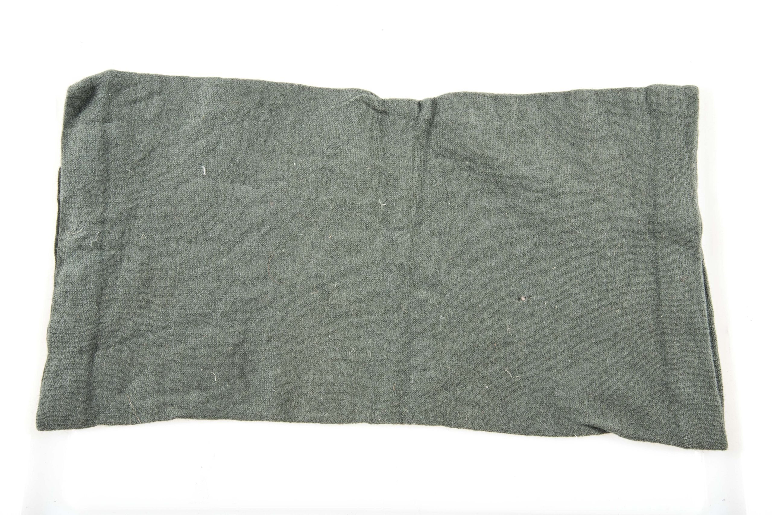 Wehrmacht issue Toque or Oma scarf — image 2