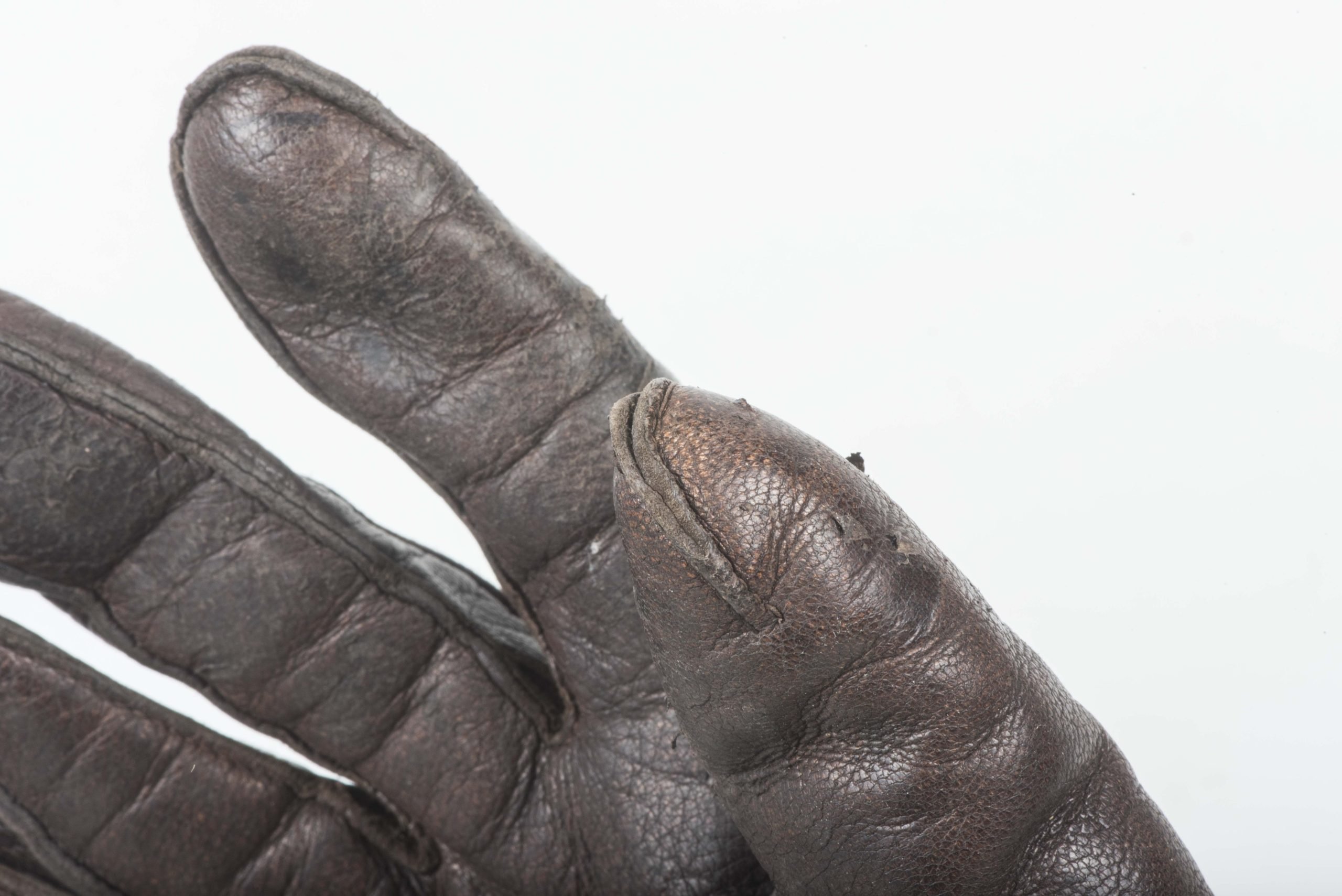 Rare brown leather lined Fallschirmjäger gloves — image 11