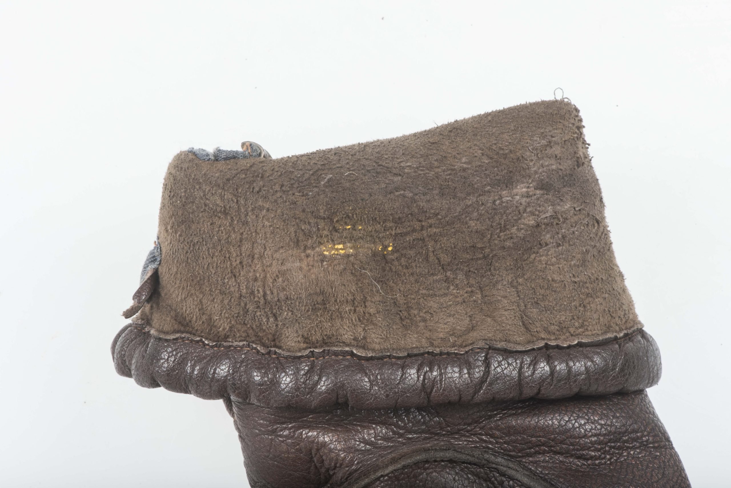 Rare brown leather lined Fallschirmjäger gloves — image 12