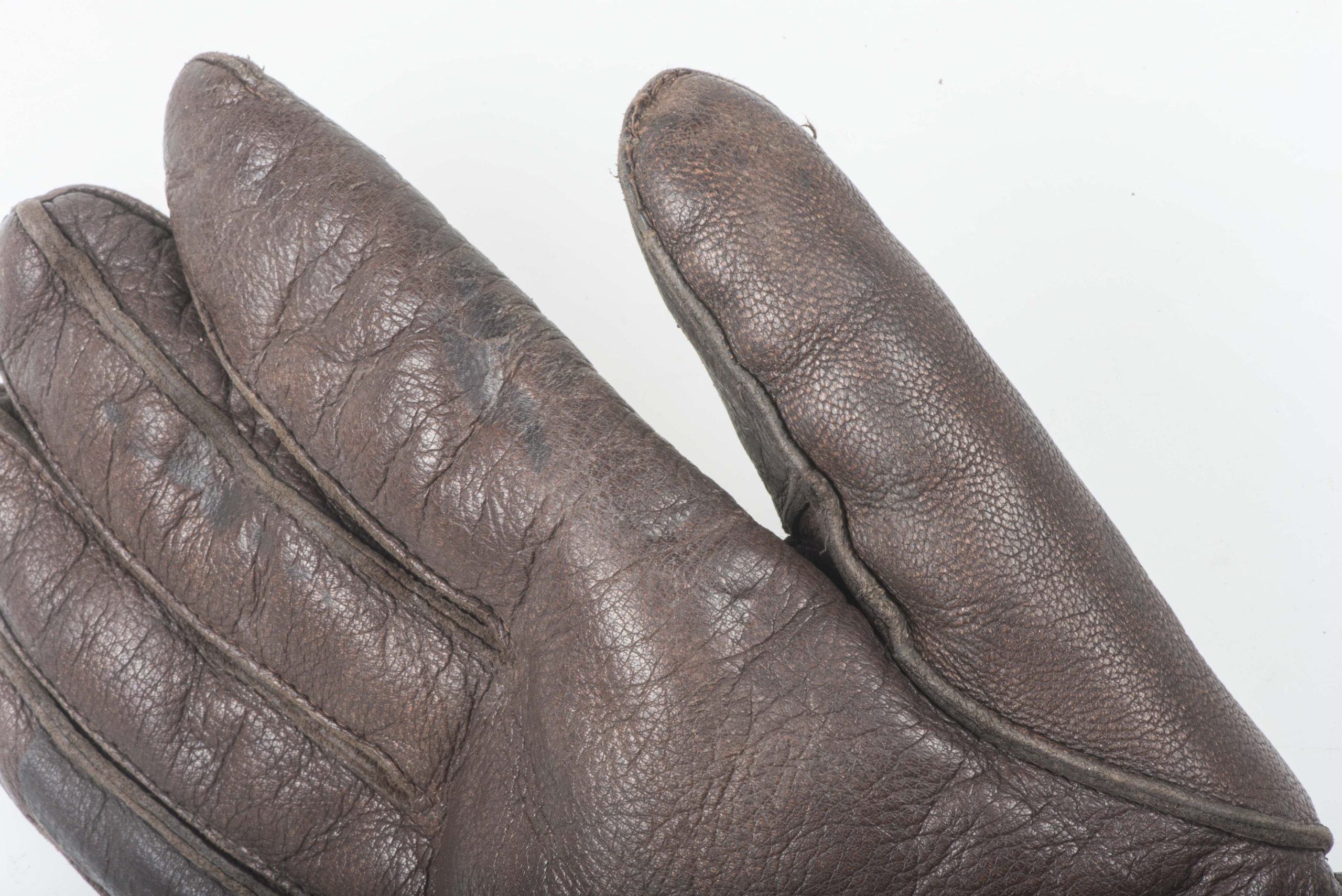Rare brown leather lined Fallschirmjäger gloves — image 9