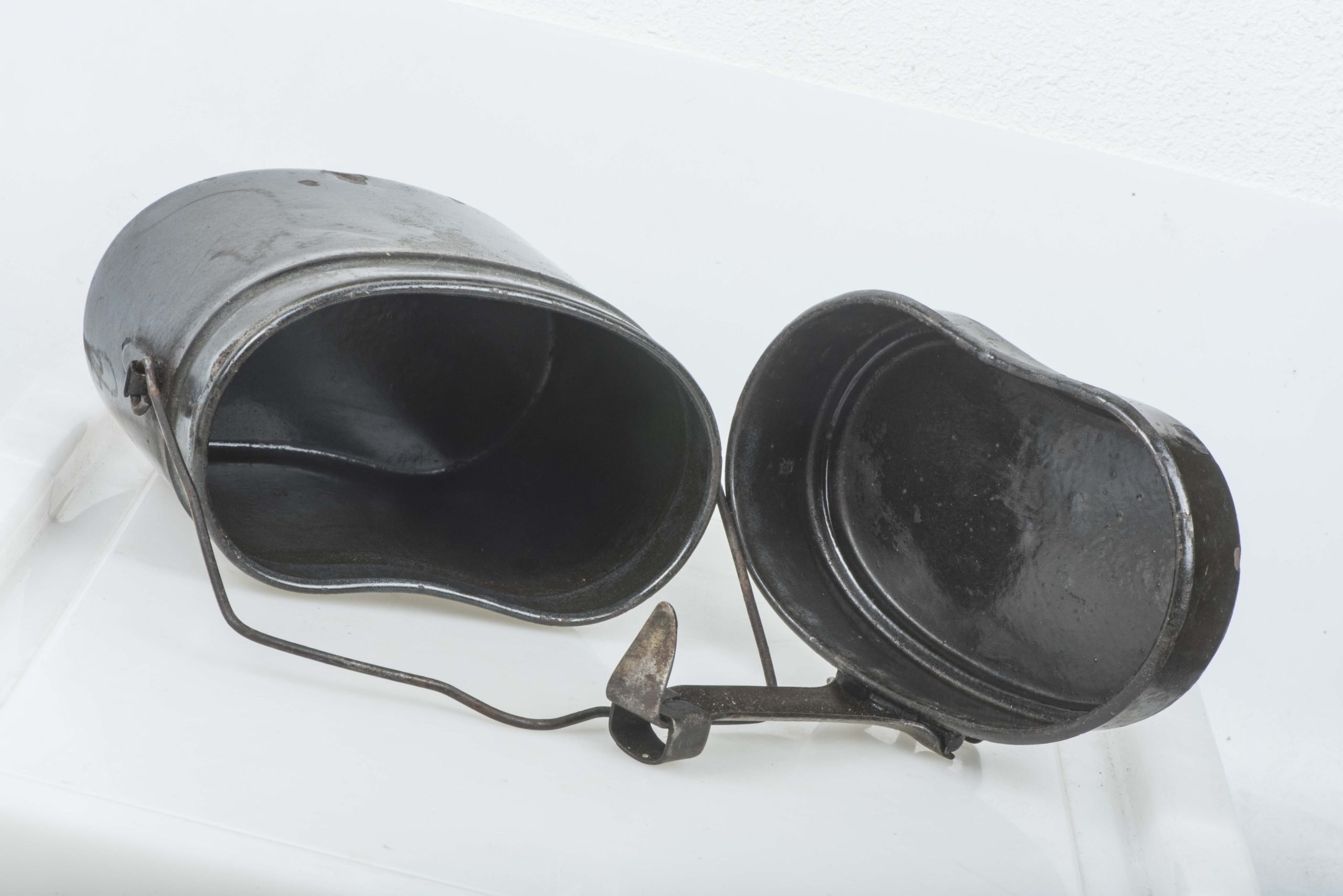 Enameled M42 messkit marked WJ 44 — image 8