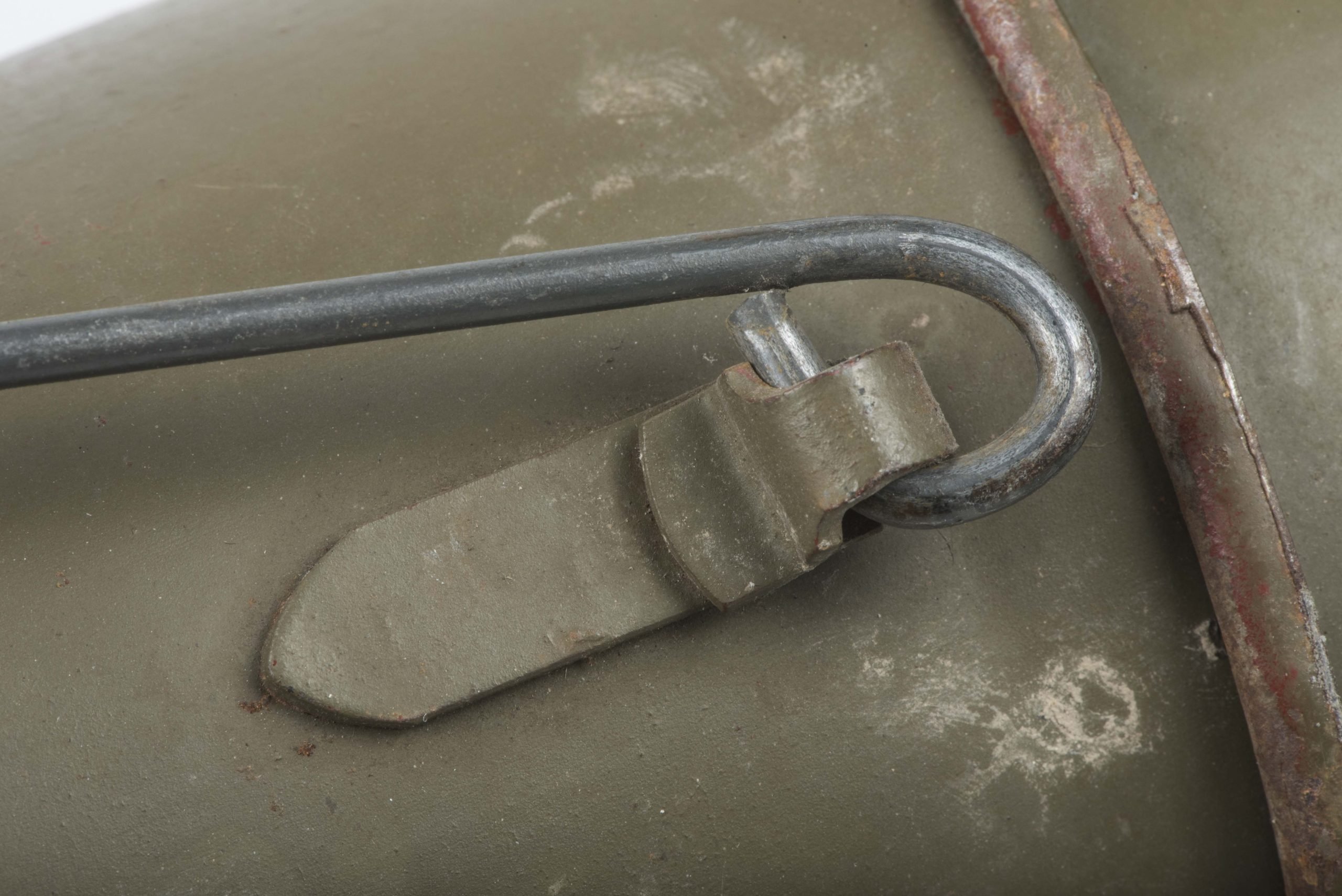 M42 messkit marked OHW 43 — image 8