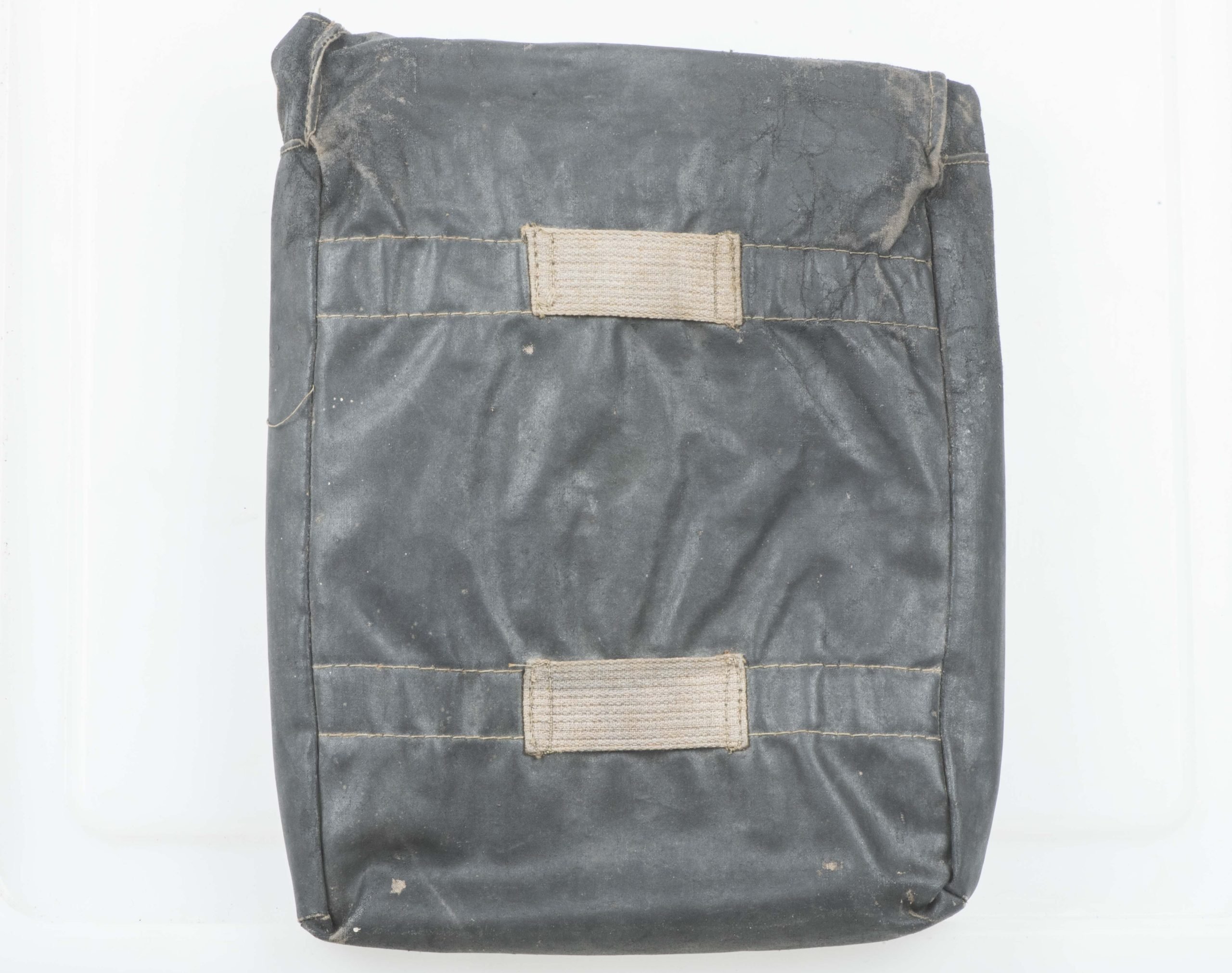 Gascape marked hqd with rubberized pouch — image 5