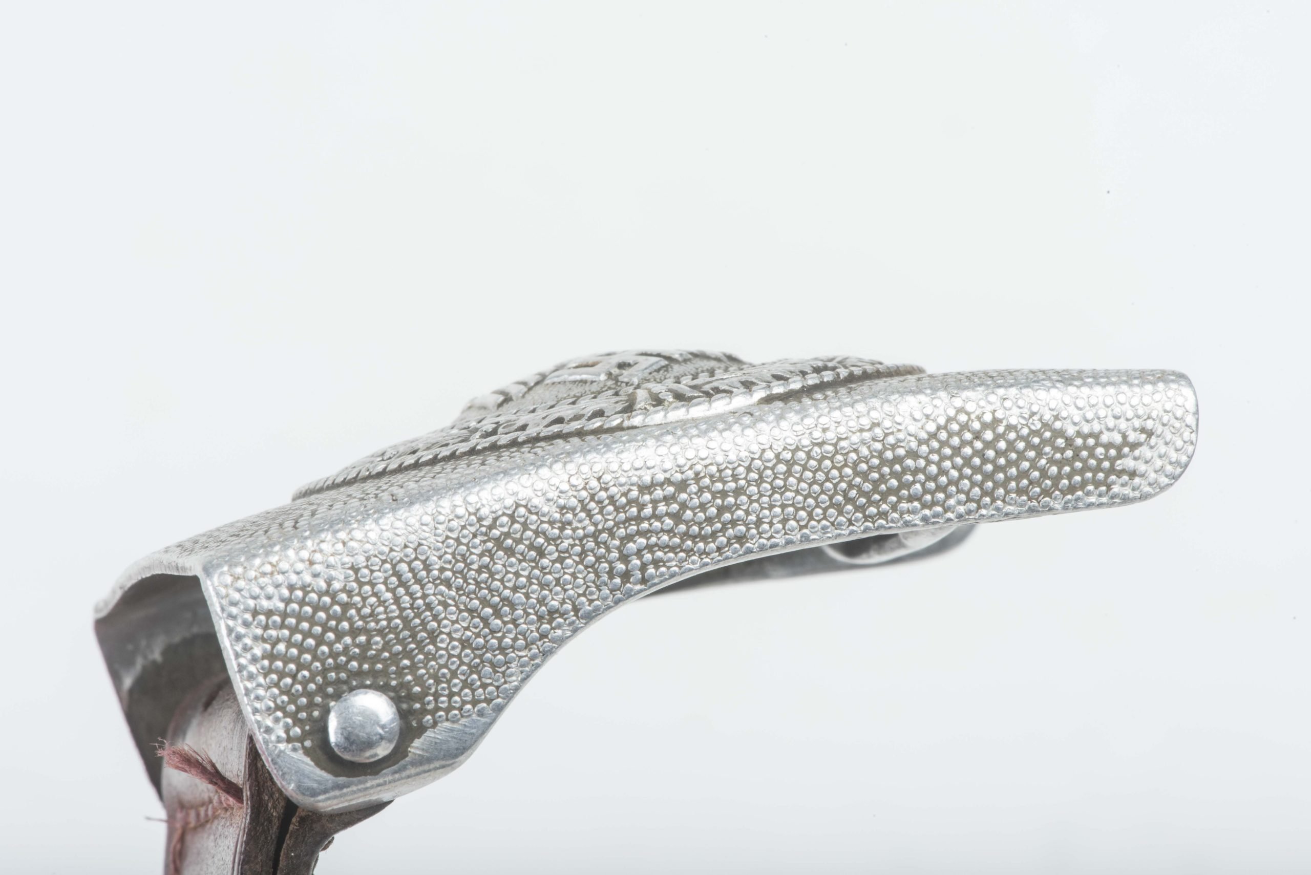 Tabbed Aluminum Heer belt buckle marked Werner Linker Duisburg 1939 — image 7