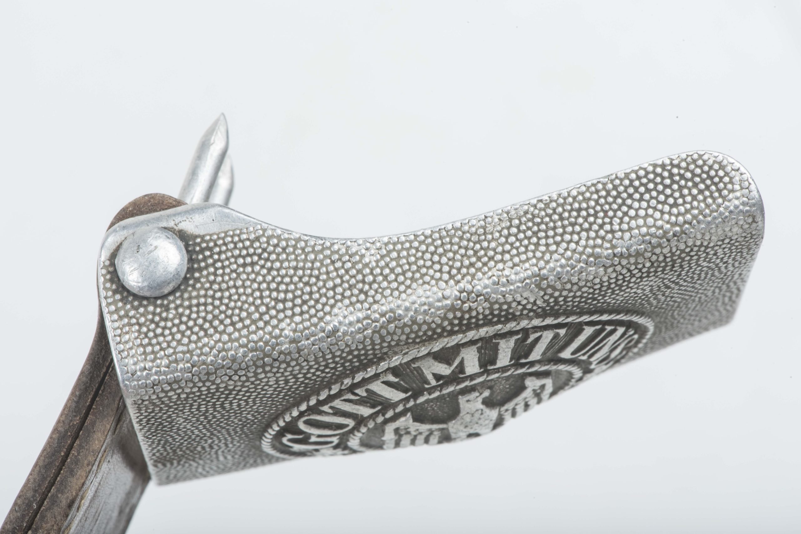 Tabbed Aluminum Heer belt buckle marked Lehmann & Wunderberg 1938 — image 6