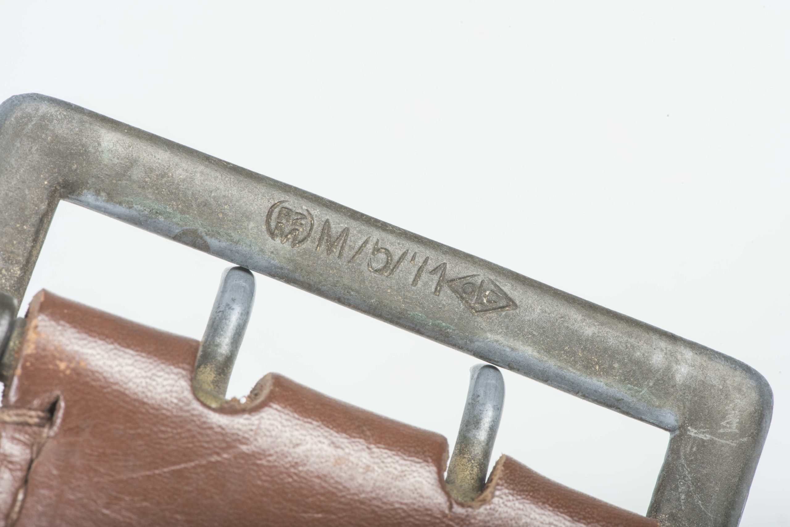 Leather double claw belt marked RZM M/5/71 OLC Croupon size 95 — image 6