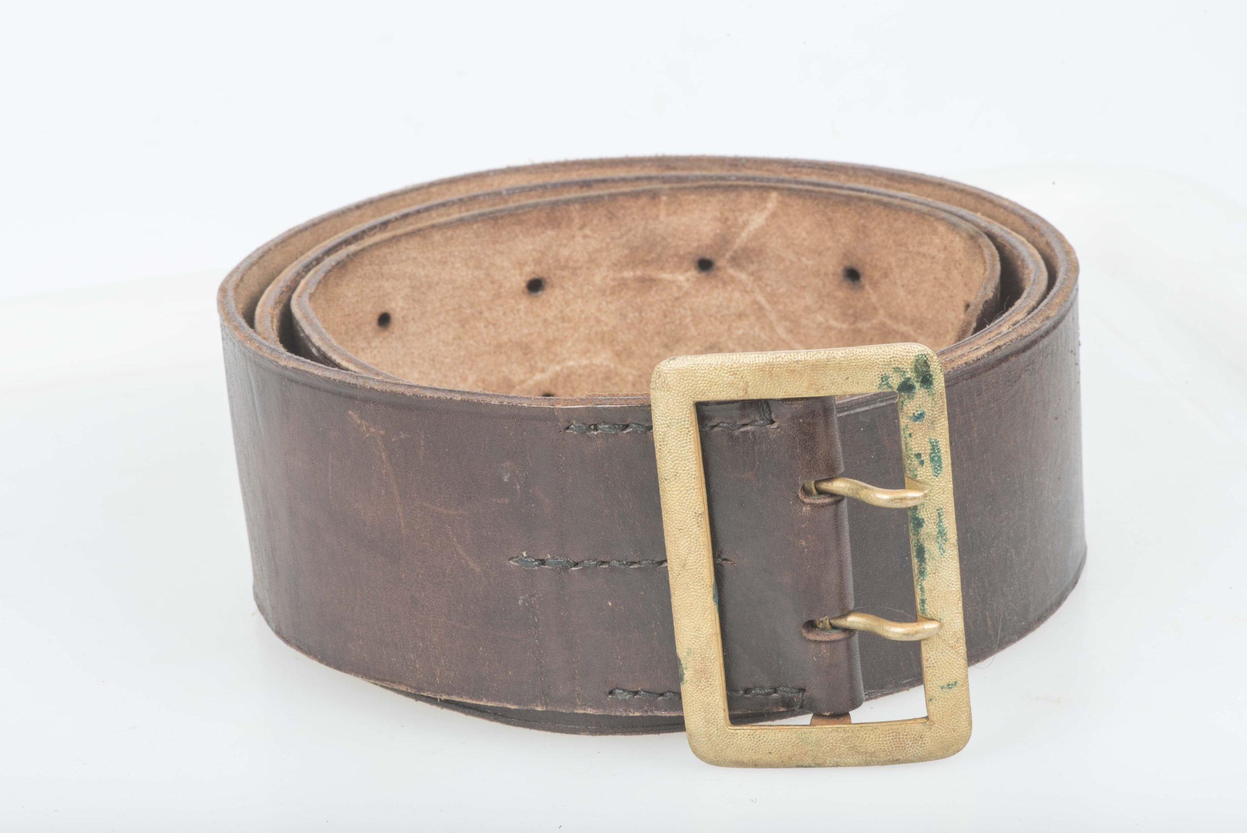 Leather double claw belt marked DRGM 1240881 Croupon 42 645 — image 2