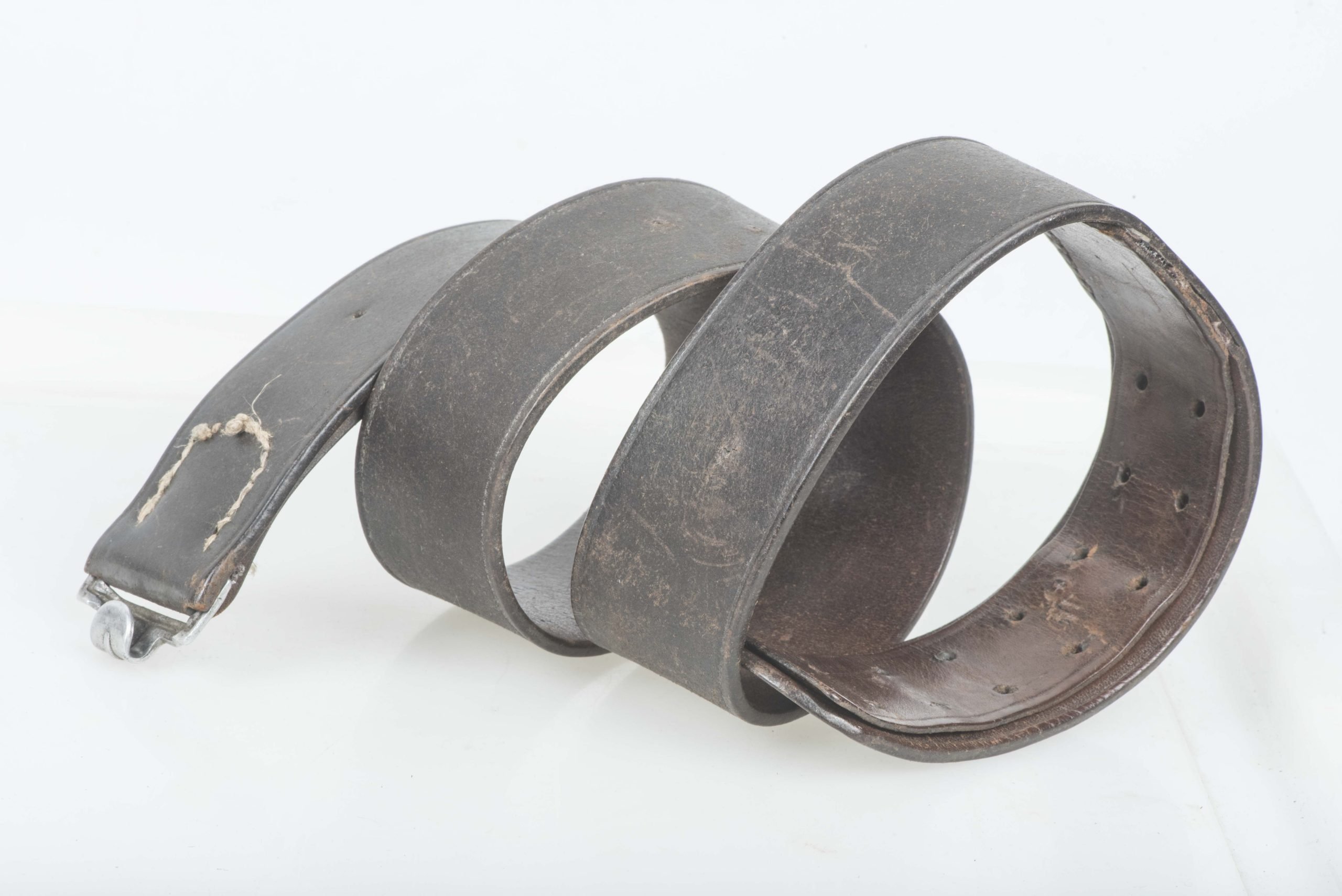 Luftwaffe leather equipment belt marked Franz Brehme Walsrode 1937 LBA (S) size 90 — image 3