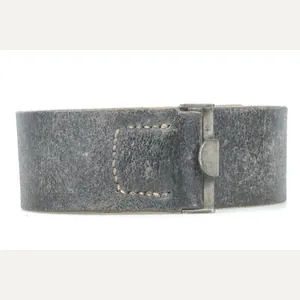 Leather equipment belt marked RB-Nr. 0/0393/0008 size 90