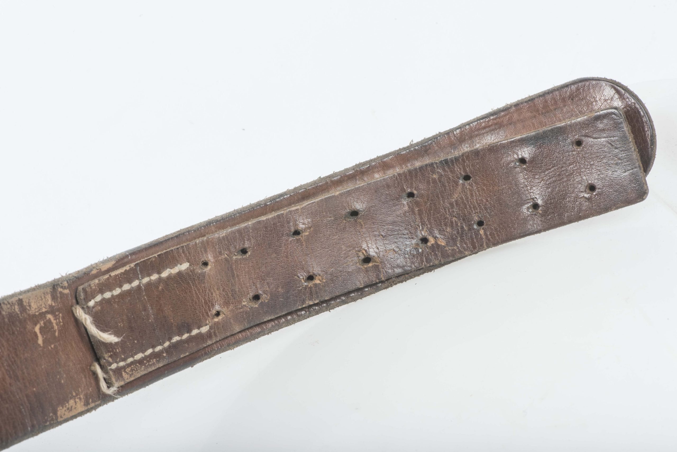 Leather equipment belt marked 0/1250/0011 EZGJ 1943 size 105 — image 4