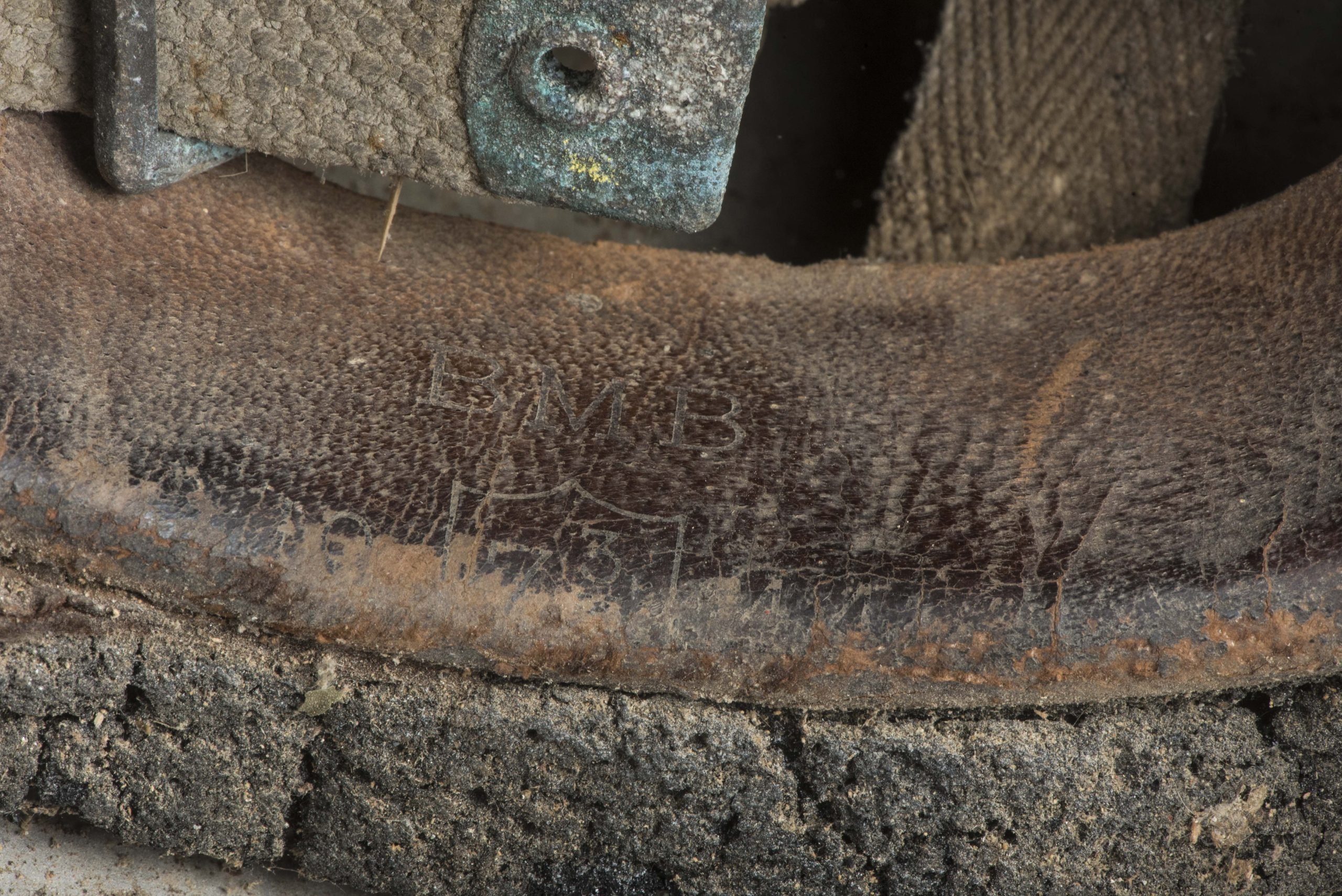 Postwar reissued British paratrooper helmet marked BMB 1944 size 7 3/4 — image 8