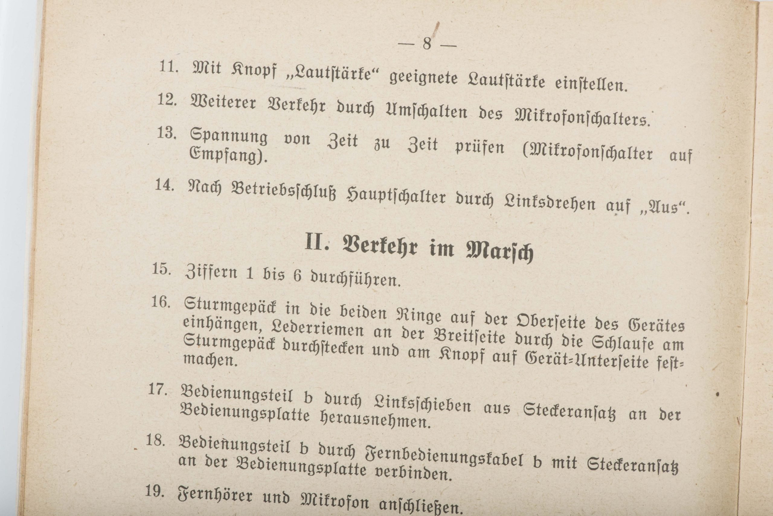 Merkblatt D 998/5 zur Bedienung der Feldfunksprecher b und C — image 8