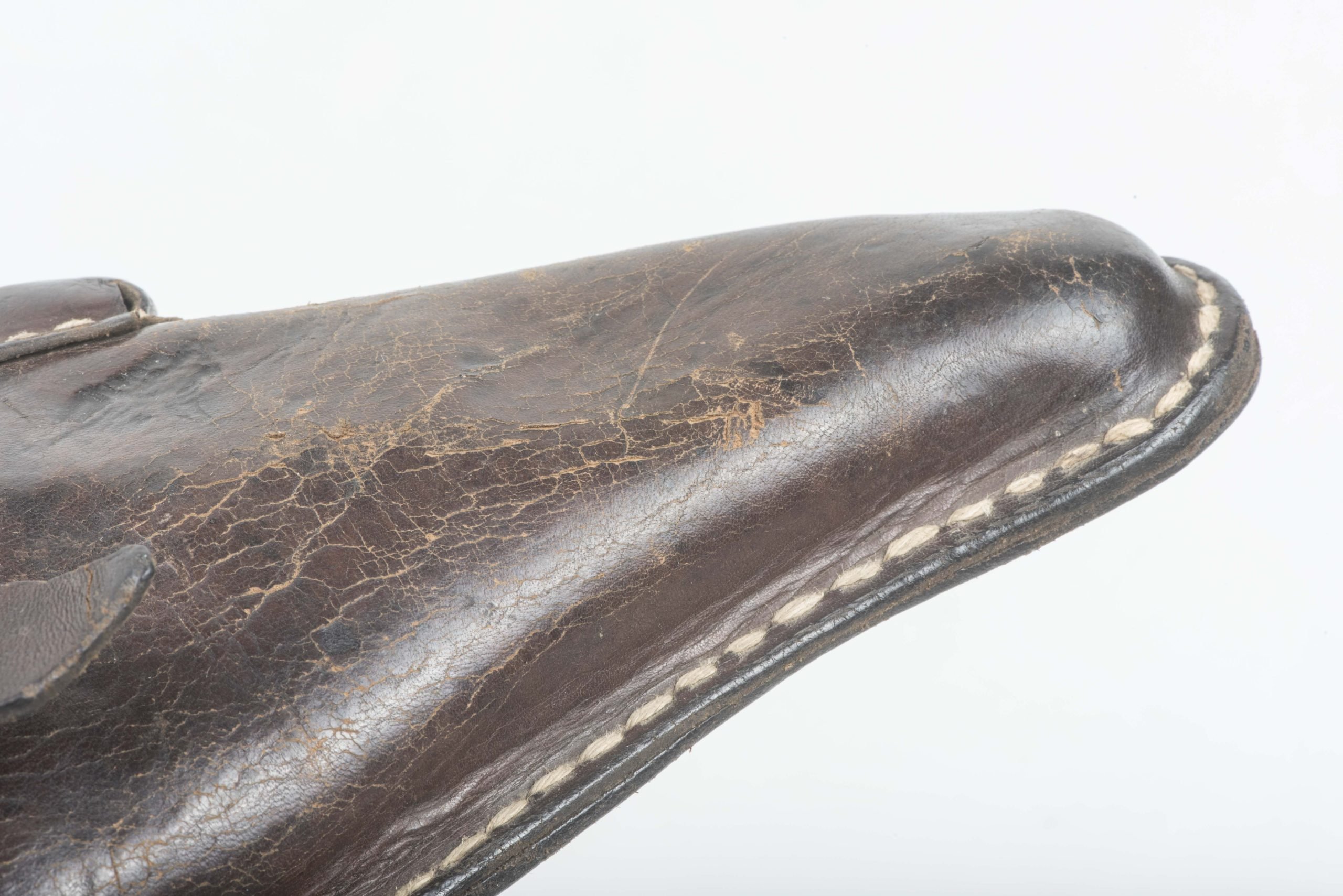 Rare soft leather hardshell P38 holster marked lyo 1943 — image 14