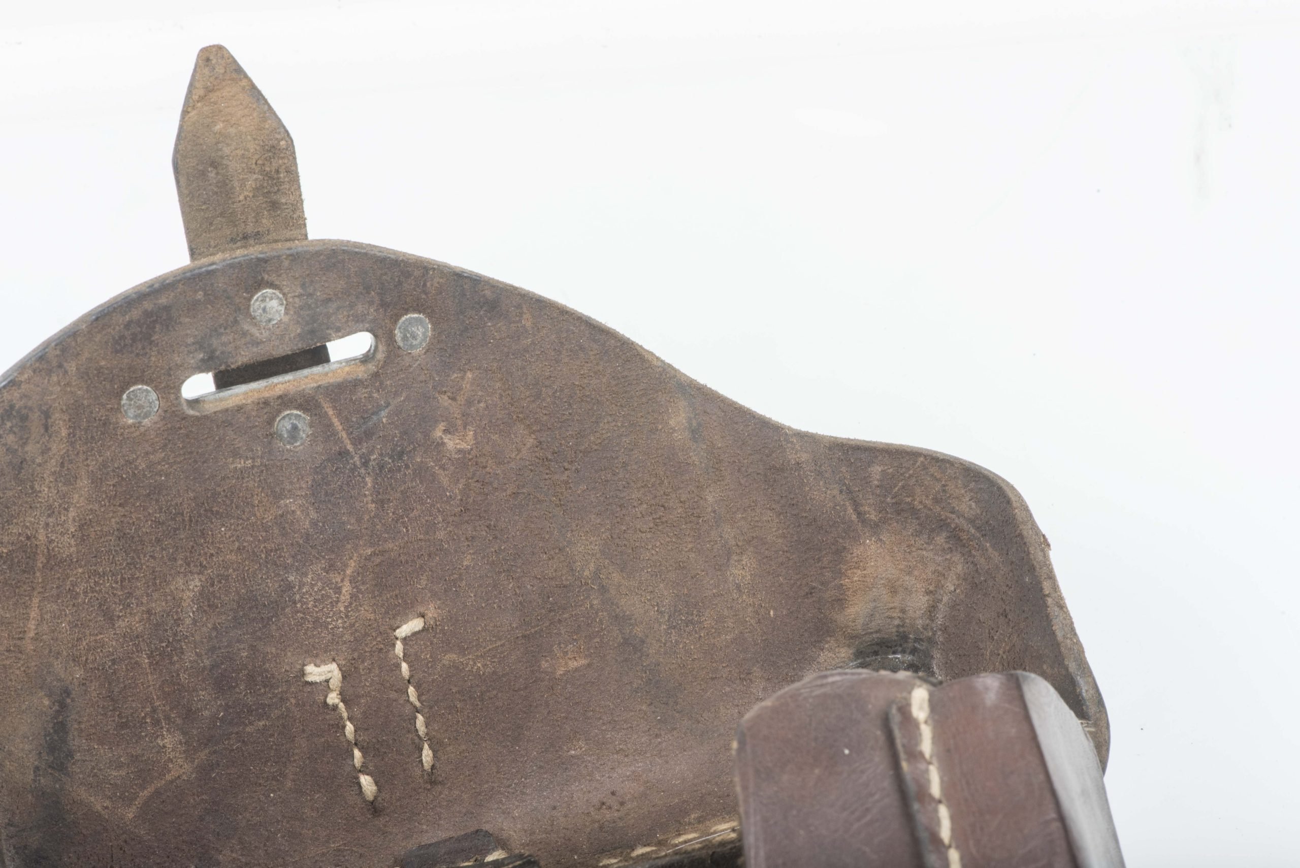 Rare soft leather hardshell P38 holster marked lyo 1943 — image 3