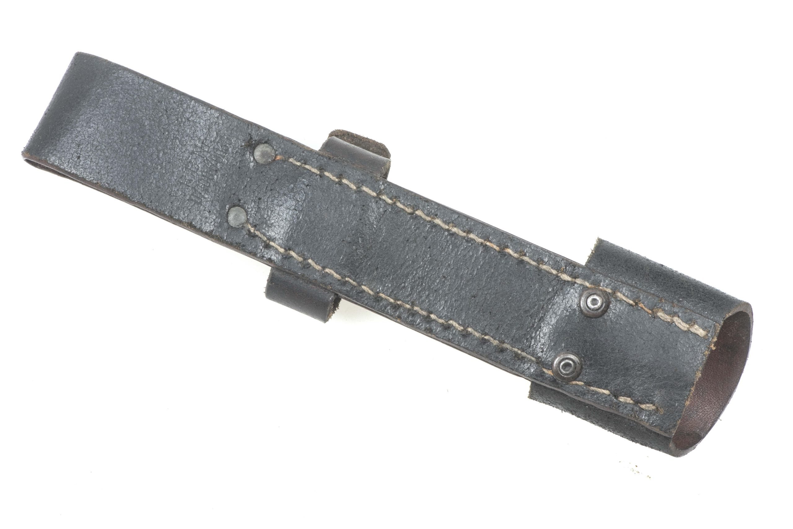 Late war K98 bayonet frog marked RBNr. 0/1001/0038 — image 2