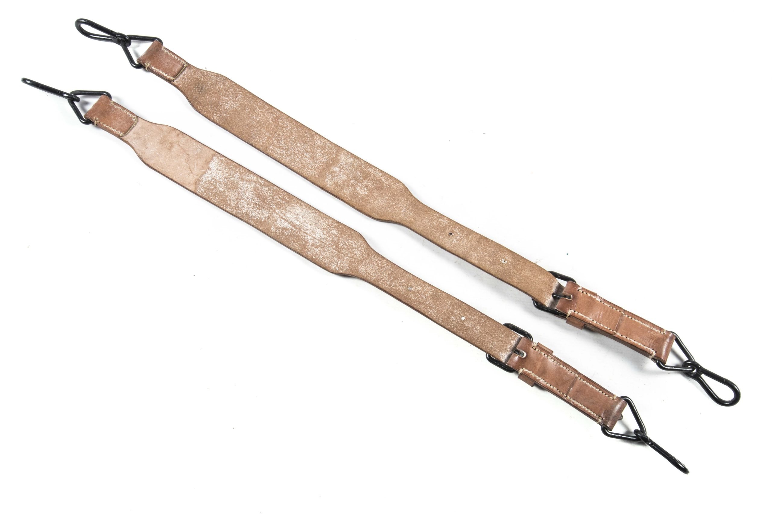 Matching pair MG34 u. MG42 lafette carrying straps marked WaA 640 — image 2