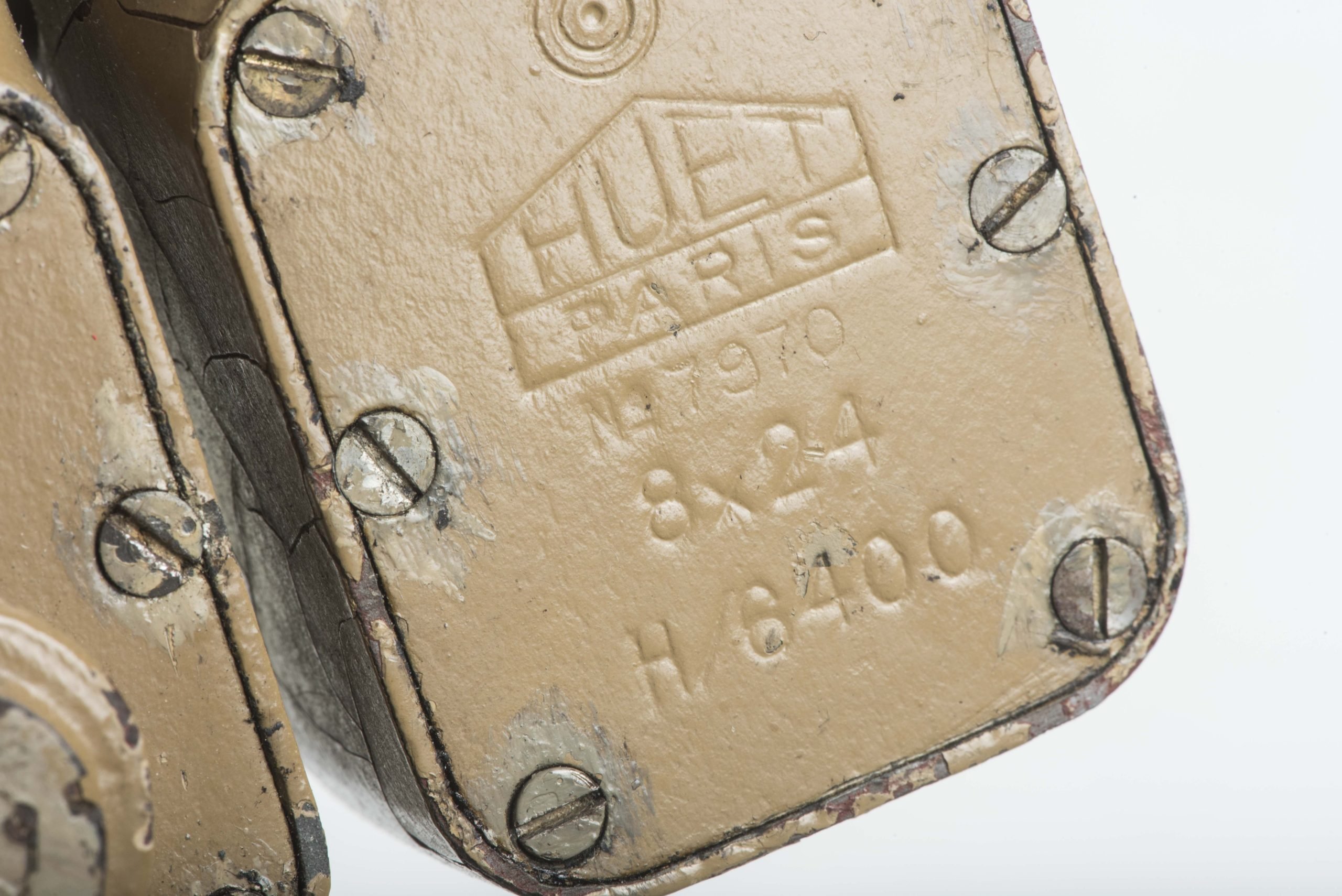 Rare tan 8×24 binoculars made by Huet, Paris marked H/6400 — image 9