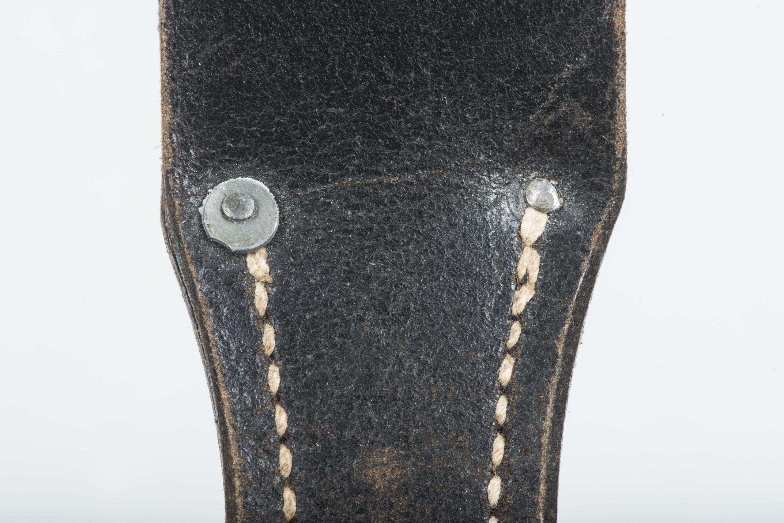 K98 bayonet frog marked Gebr. Graf 1941 Kuchenheim — image 2