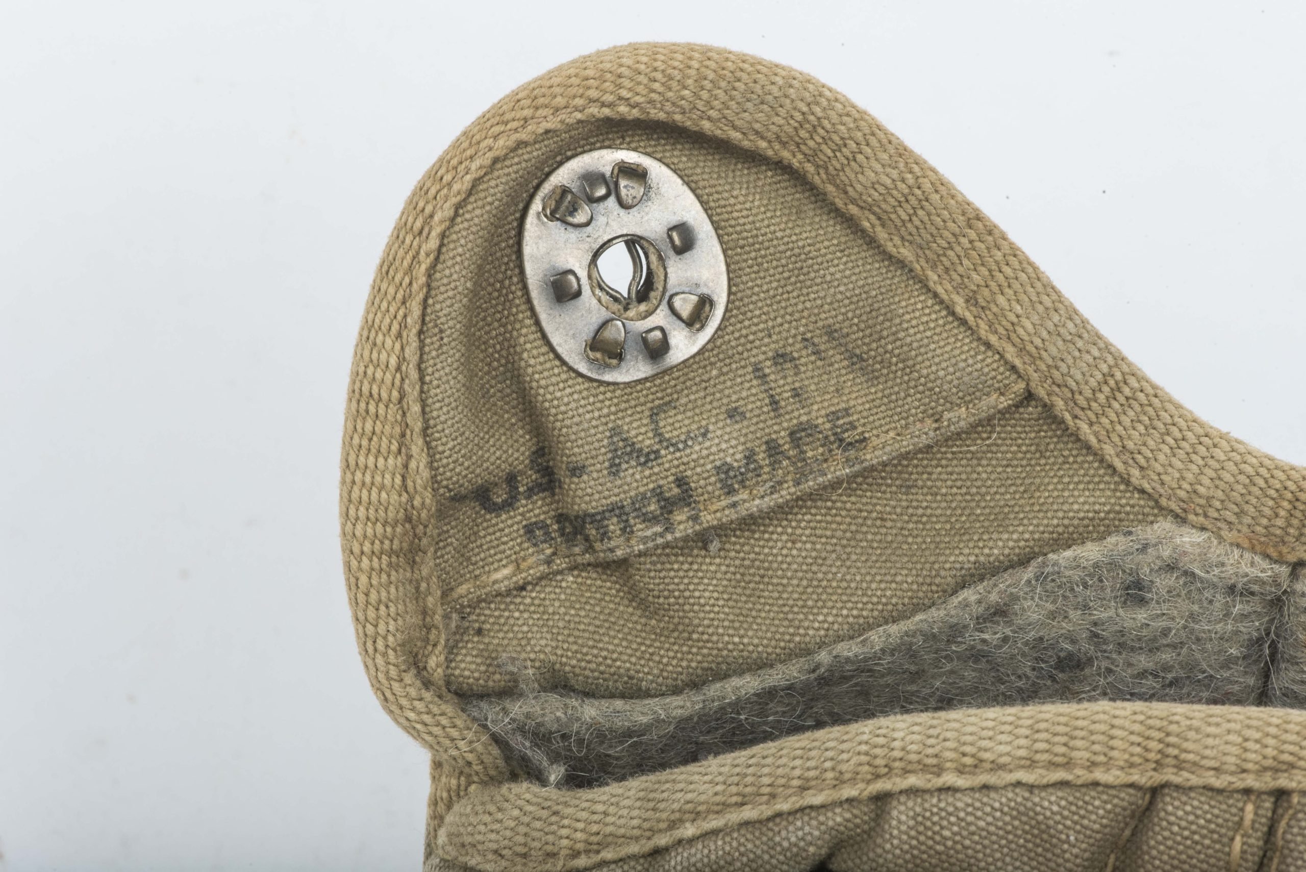 US enameled canteen set marked REP 1942 / British Made 1944 — image 10