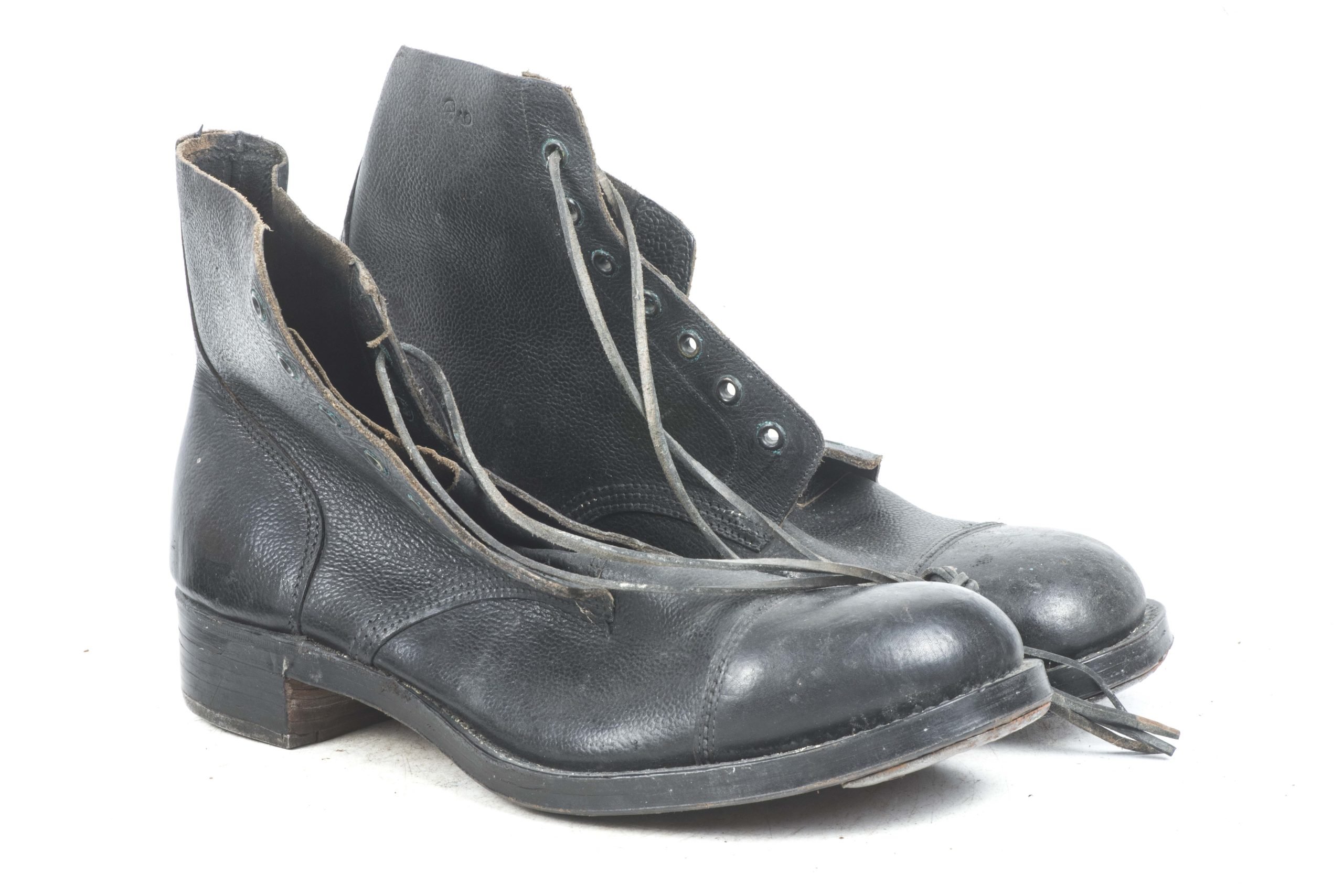 Unissued British ammo boots marked John White 13 S 1943
