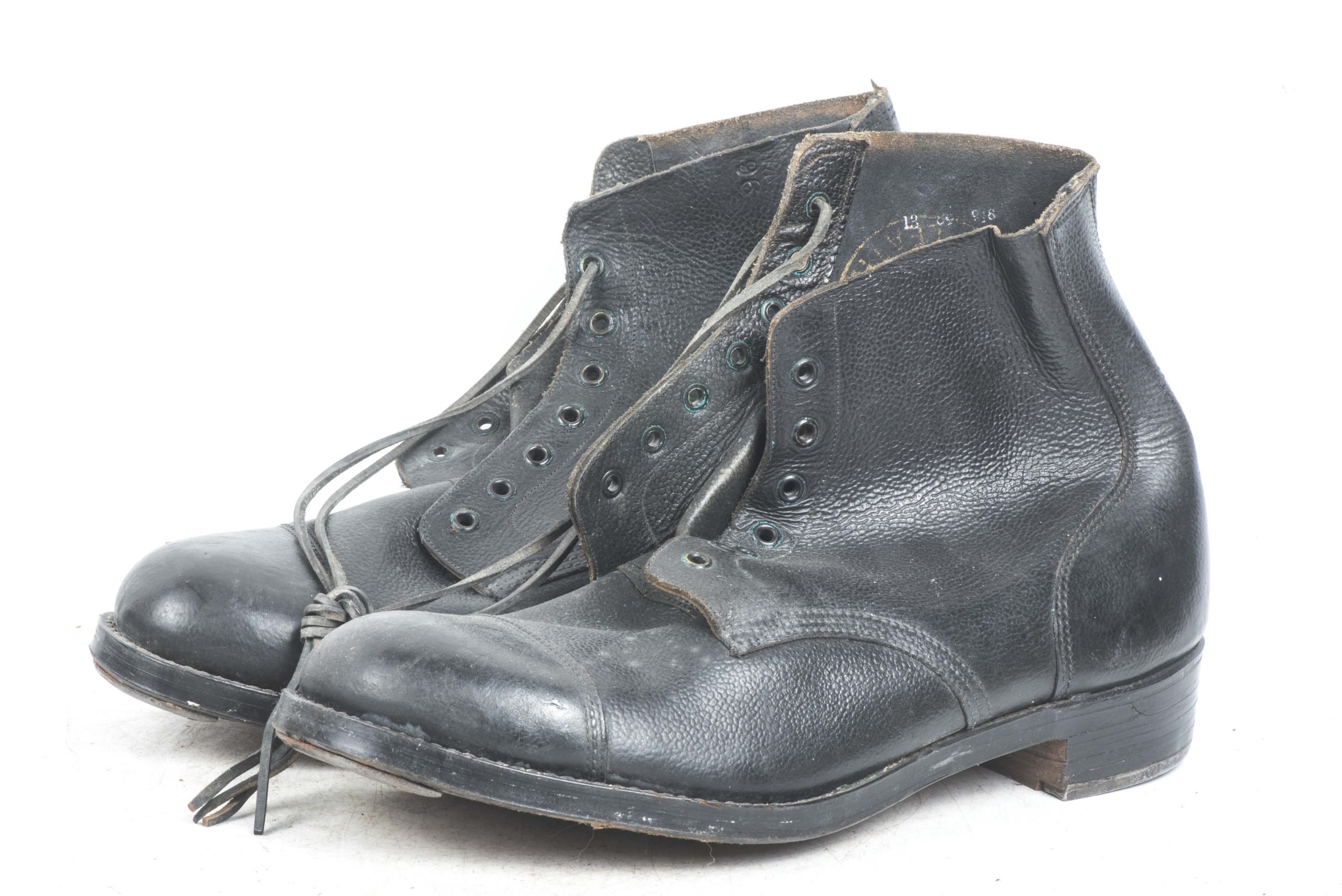 Unissued British ammo boots marked John White 13 S 1943 — image 2
