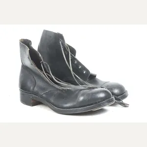 Unissued British ammo boots marked John White 13 S 1943