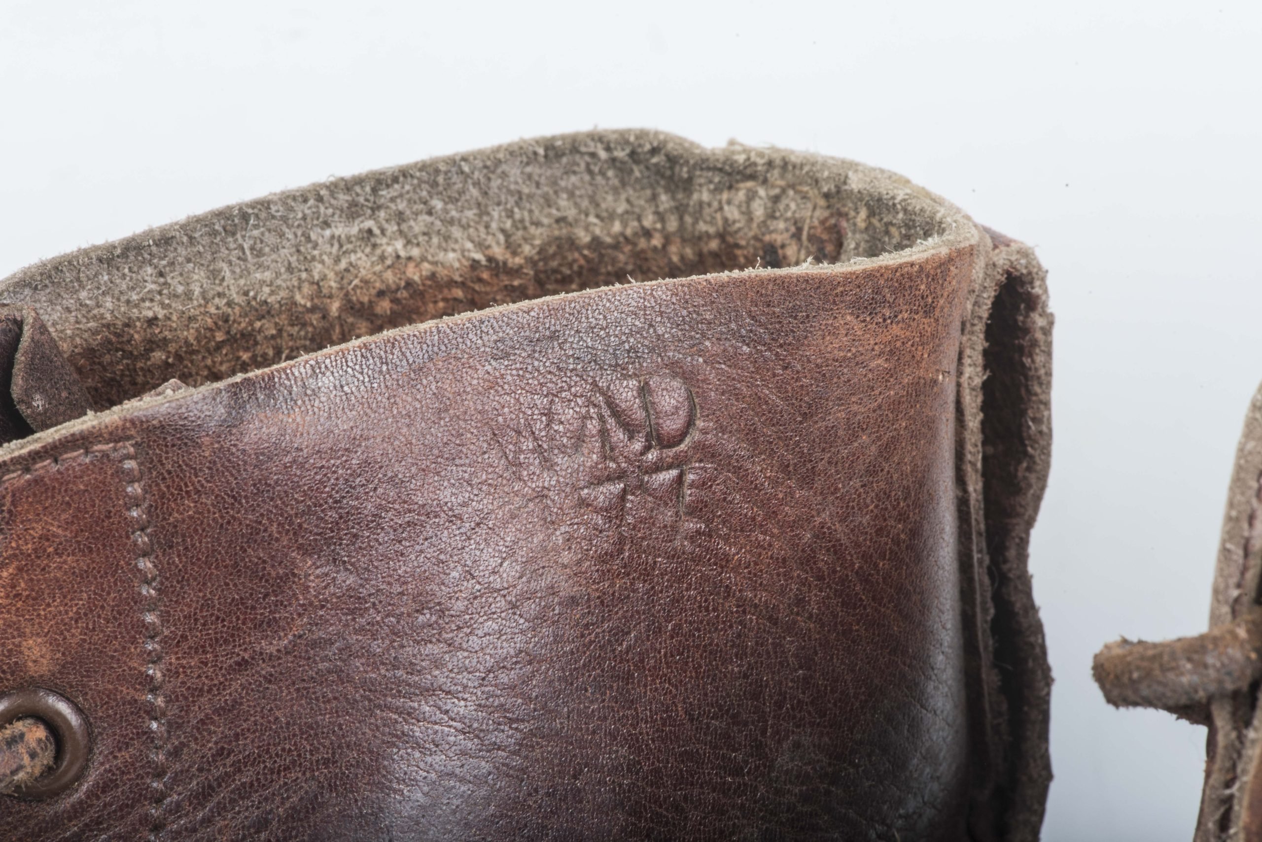 British officers ammo boots dated 1944 — image 4