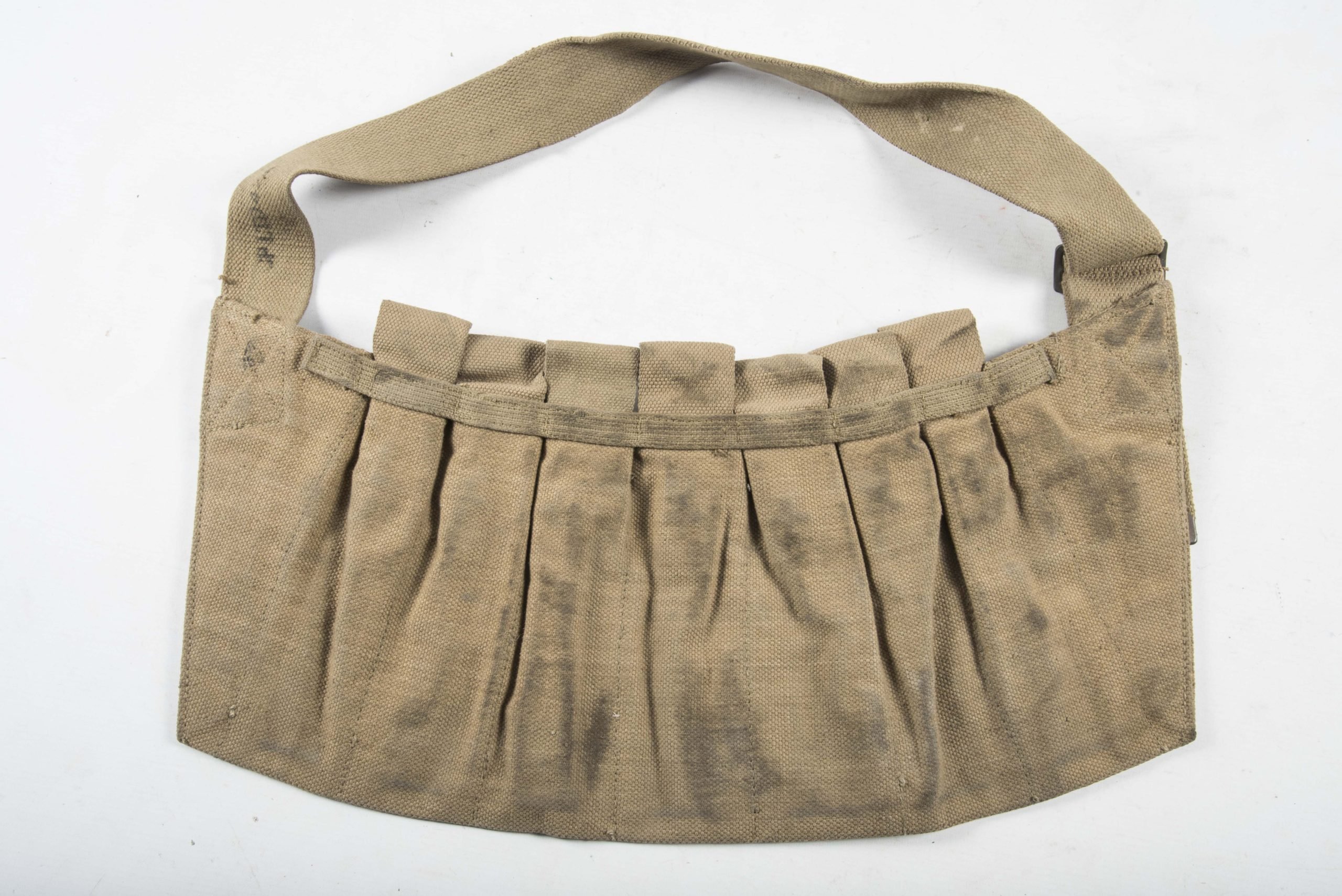 Woodwork find British paratrooper Stengun magazine bandoleer dated 1942 — image 2