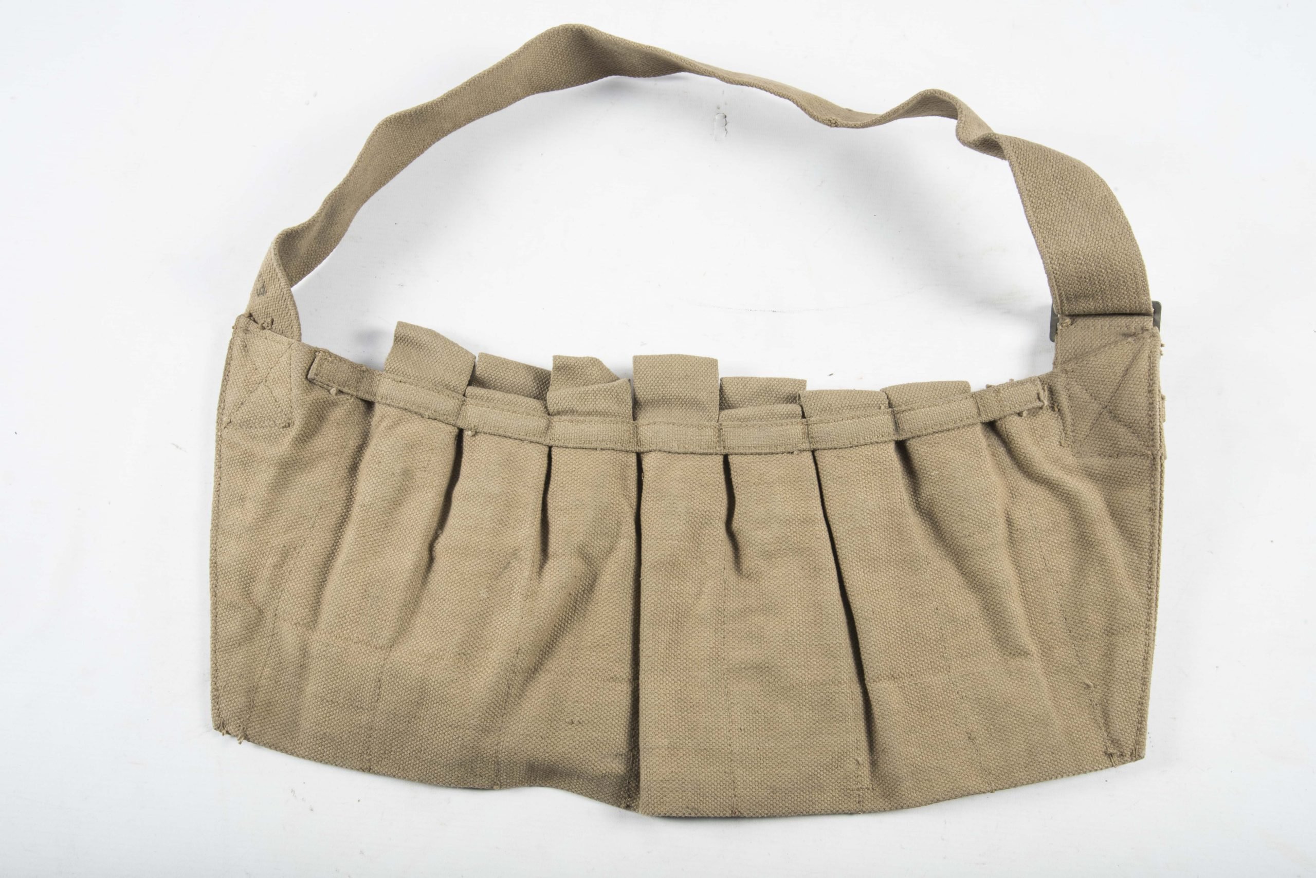 Woodwork find British paratrooper Stengun magazine bandoleer dated 1942 — image 6