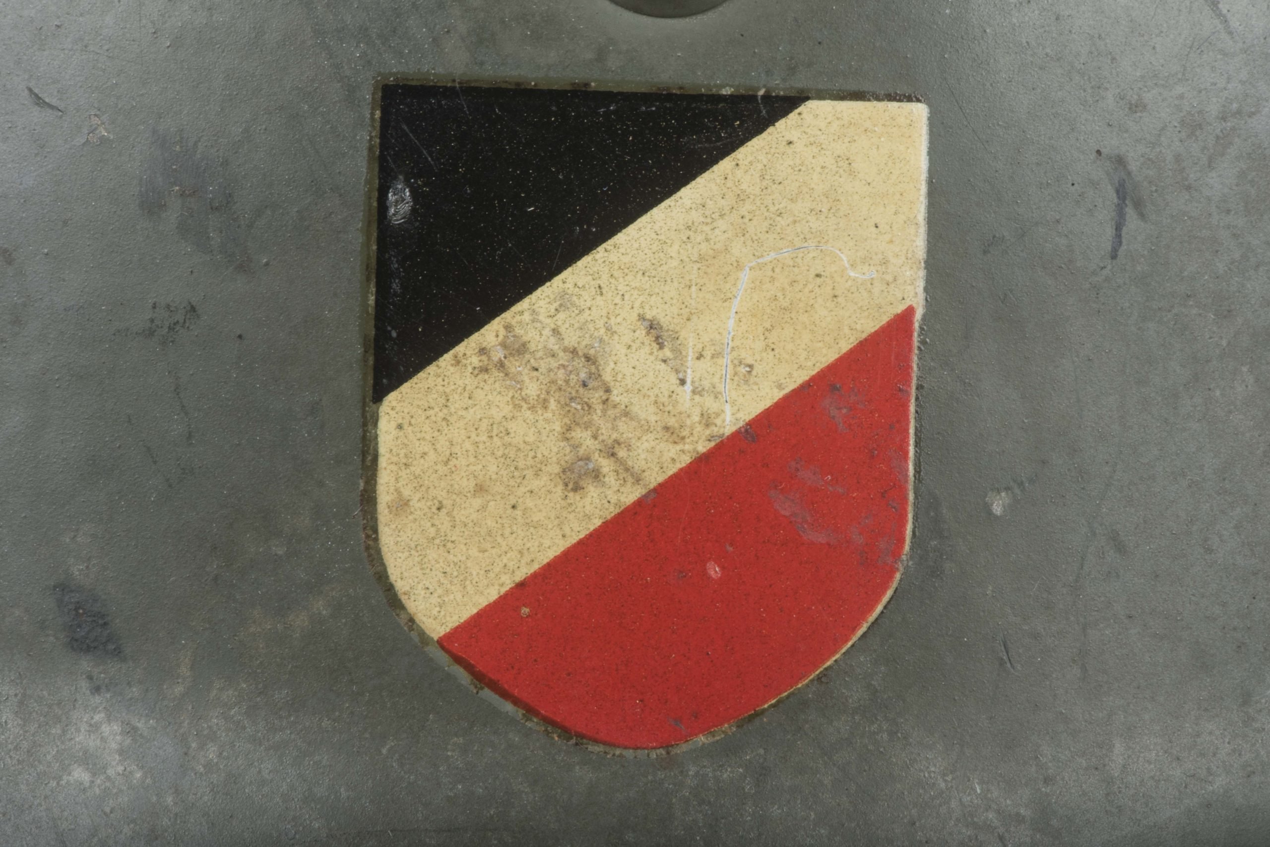 Spectacular SE66 M35 Heer double decal helmet — image 9