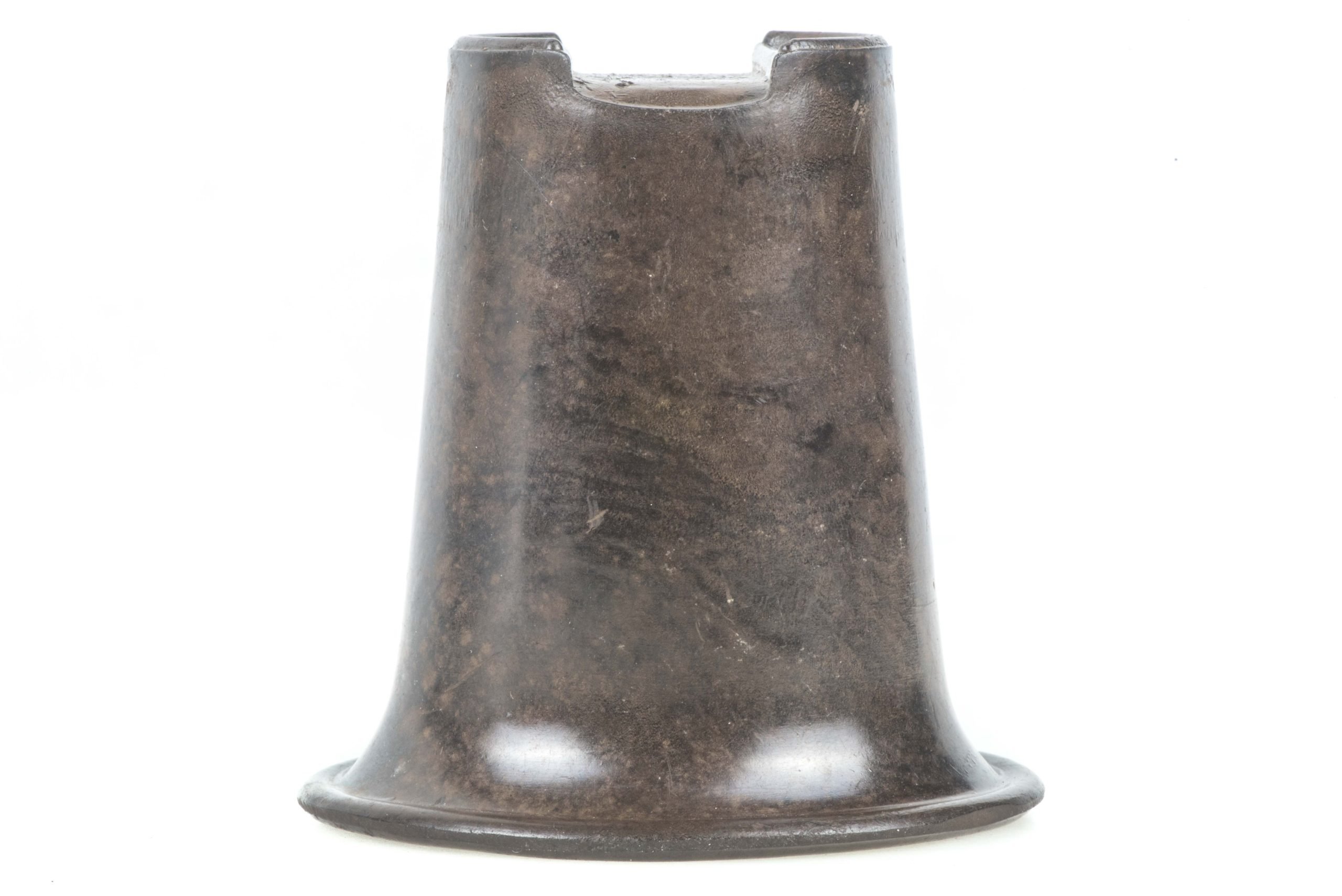 Brown bakelite canteen cup marked gfc 1941 /S