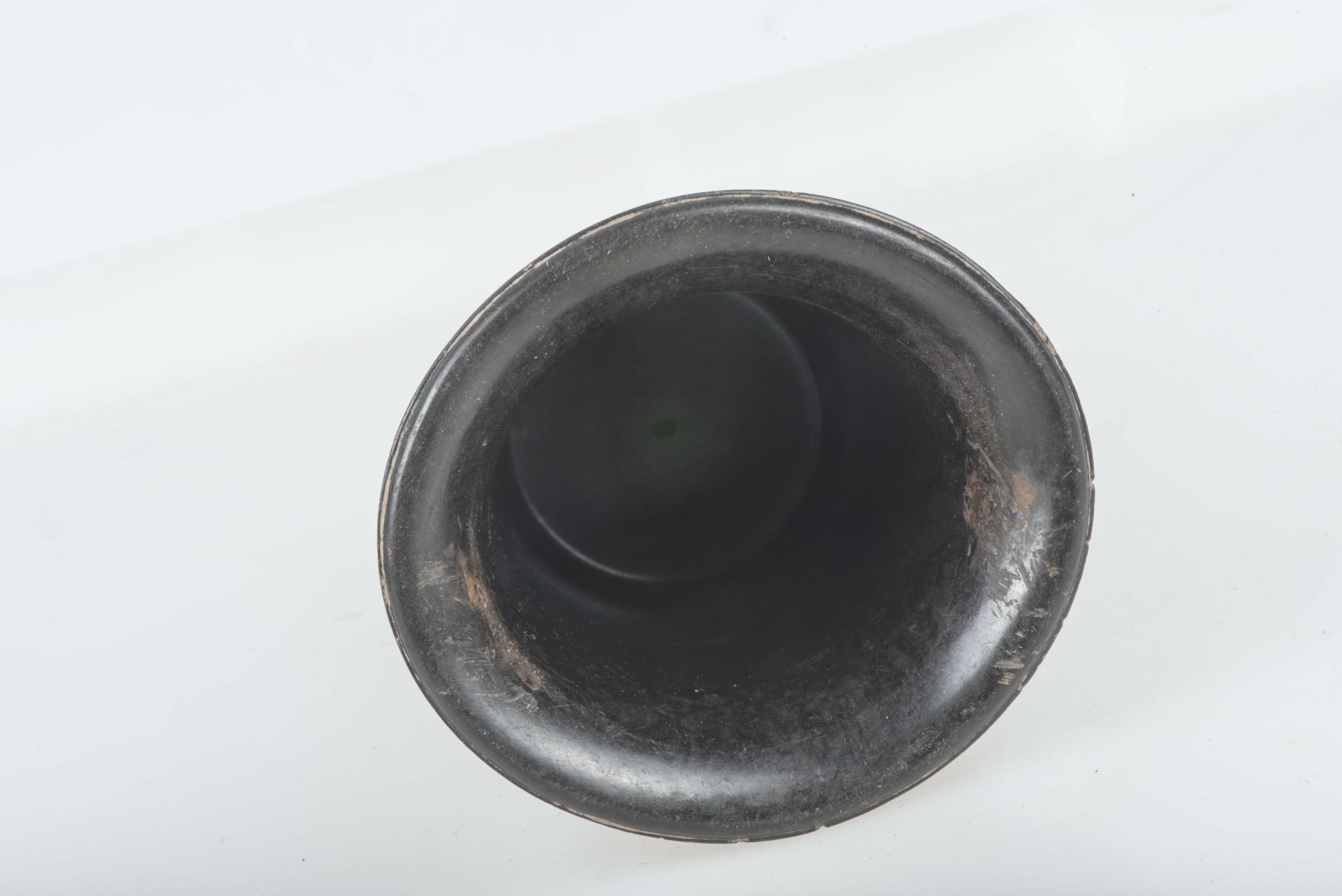 Brown bakelite canteen cup marked gfc 1941 /S — image 6