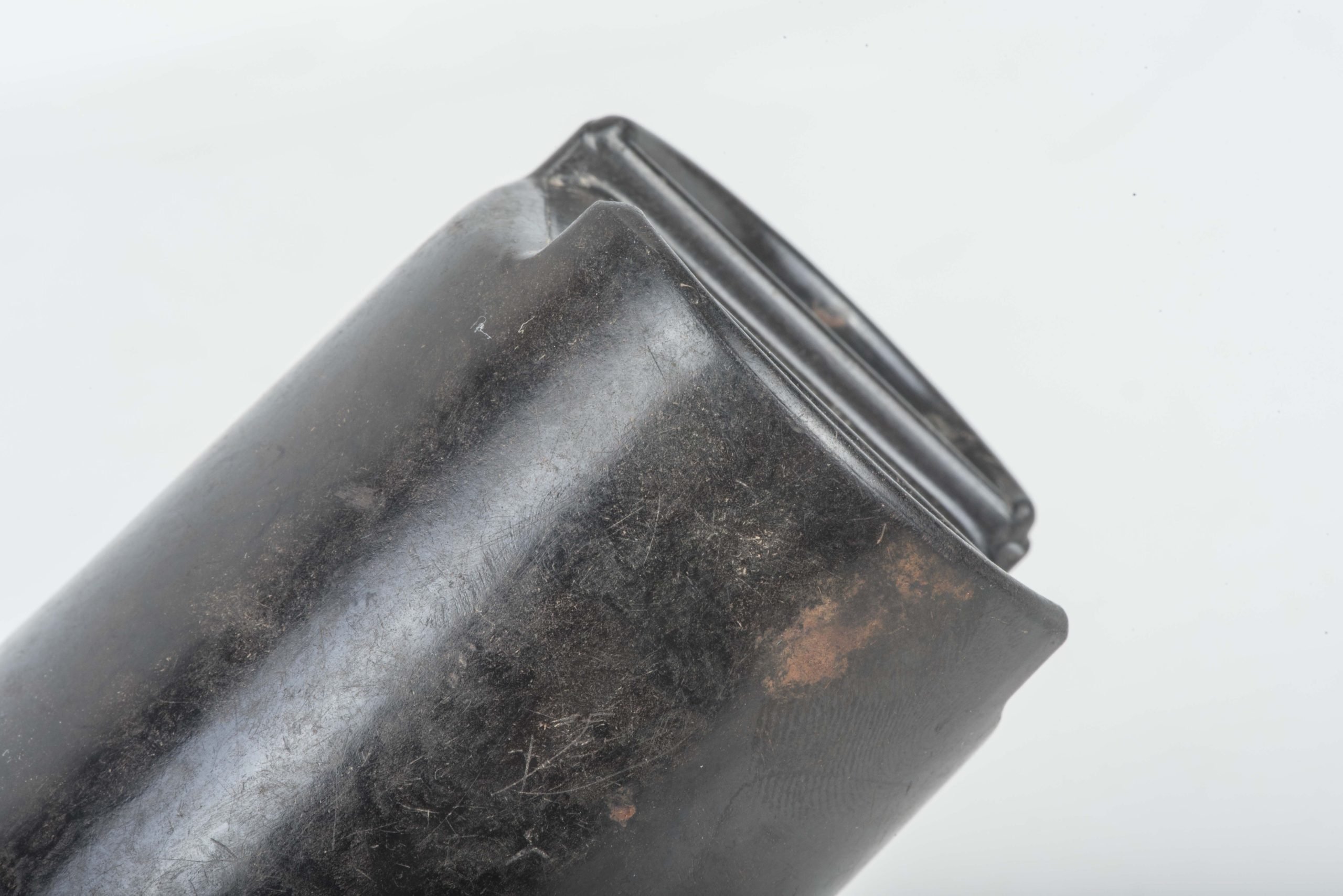 Brown bakelite canteen cup marked gfc 1941 /S — image 8