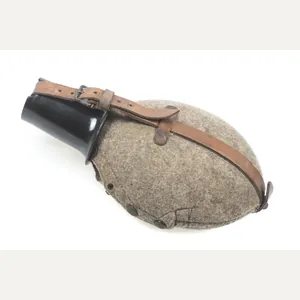 M42 canteen with riveted cover with rare 'de Woerd' press …