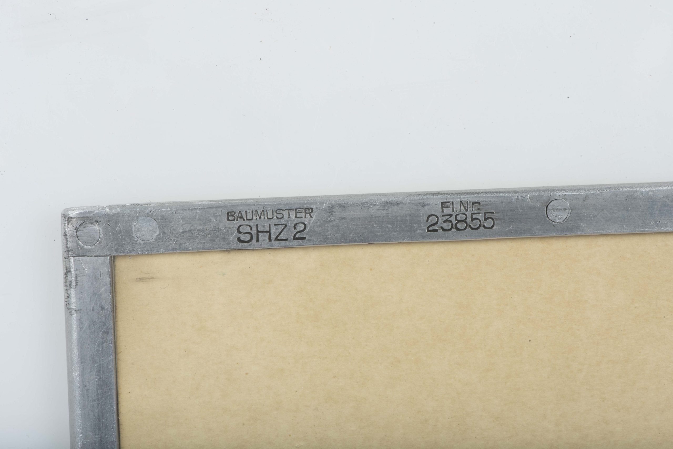 Rare Luftwaffe Schutzhülle für Zielkarten FL 23855 SHZ 2 marked Paul Gebhardt Söhne, Berlin 1940 — image 4