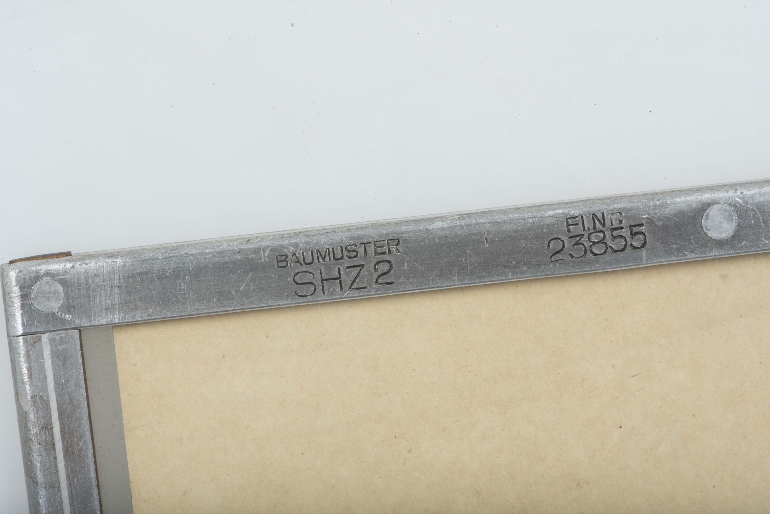 Rare Luftwaffe Schutzhülle für Zielkarten FL 23855 SHZ 2 marked Paul Gebhardt Söhne, Berlin 1941 — image 4