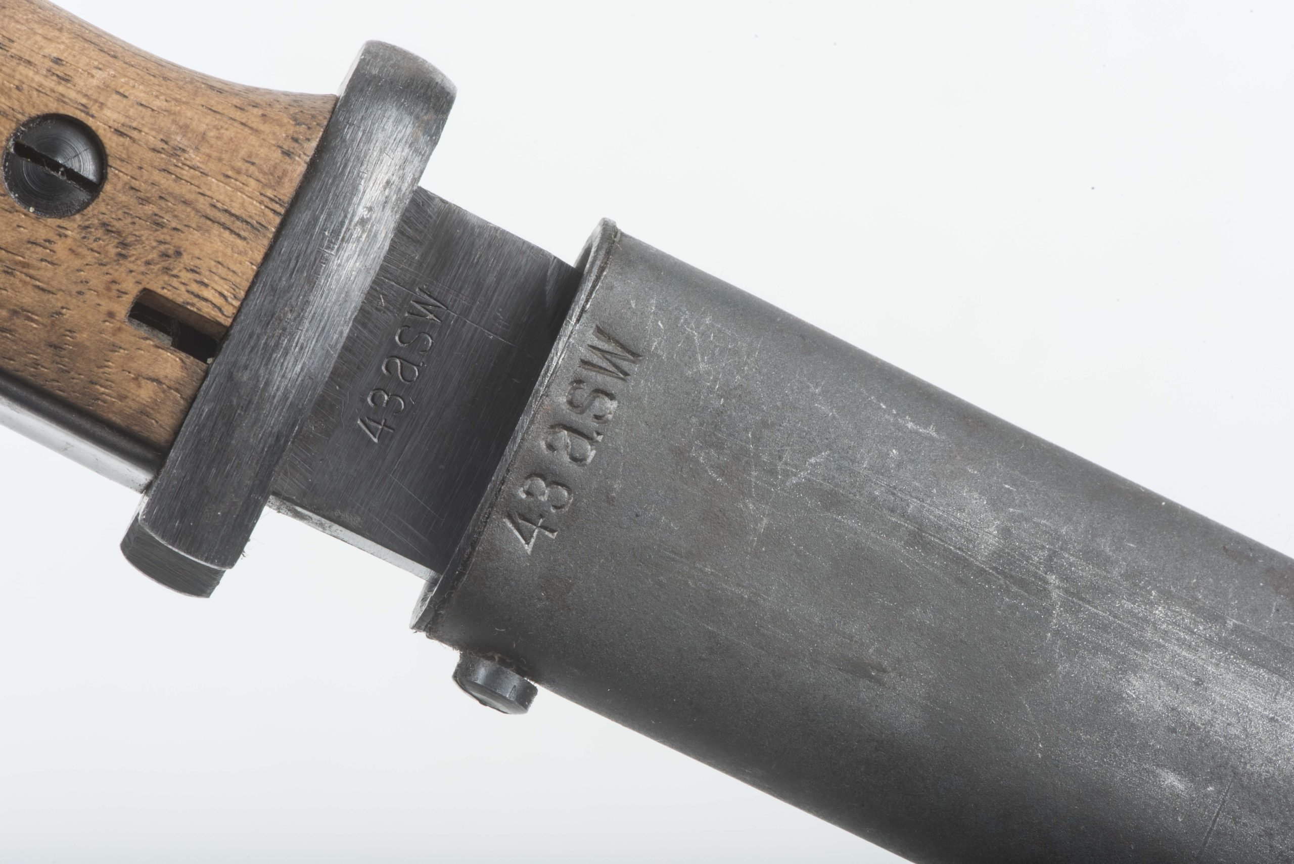 Unissued matching K98 bayonet marked 43 asw #2813 — image 16