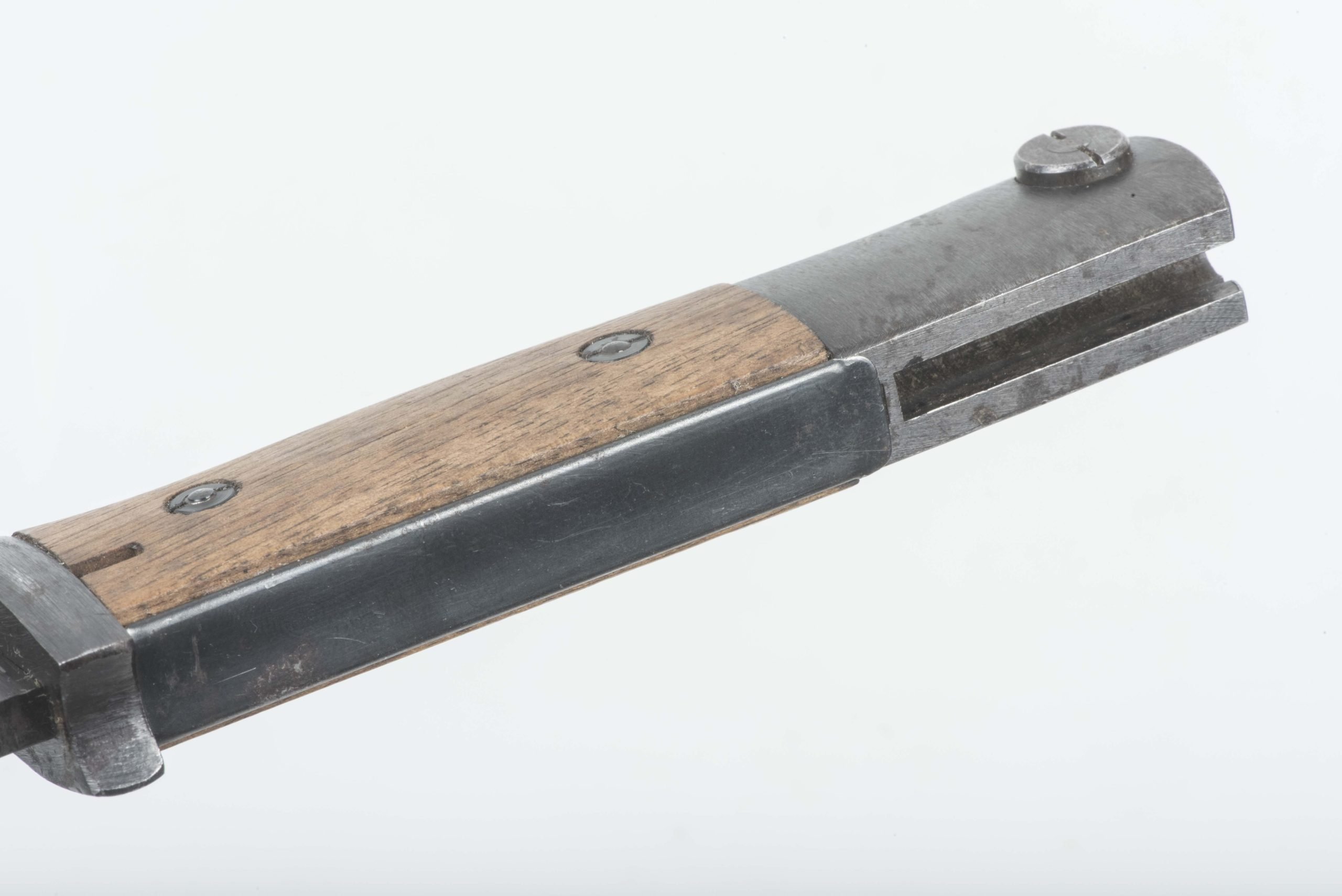 Unissued matching K98 bayonet marked 43 asw #2813 — image 19