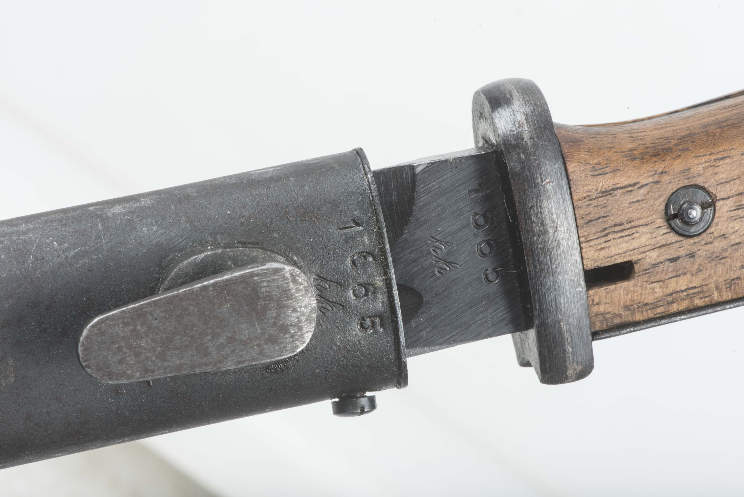 Unissued matching K98 bayonet marked 43 asw #1665 — image 22