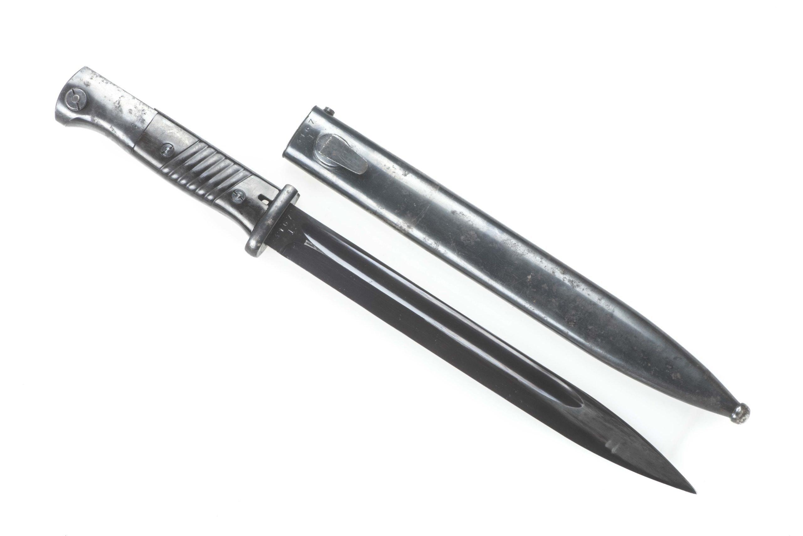 Matching K98 bayonet marked f n j 1940 #3167