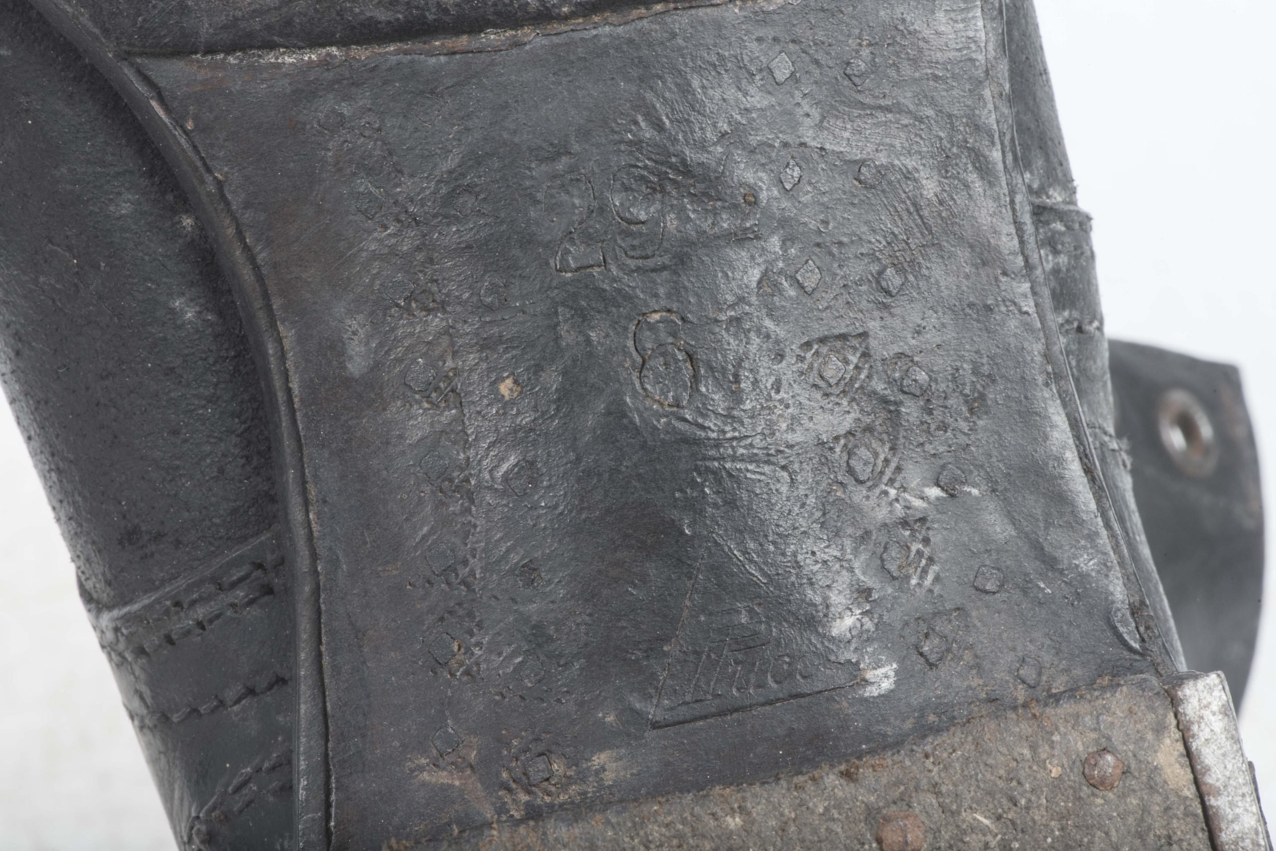 Late war black issue M37 lowboots or Schnürschuhe — image 10